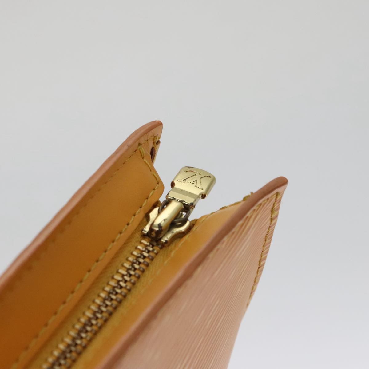 Louis Vuitton Saint Jacques Yellow Leather Handbag (Pre-Owned) Size ONE SIZE - 12 Thumbnail