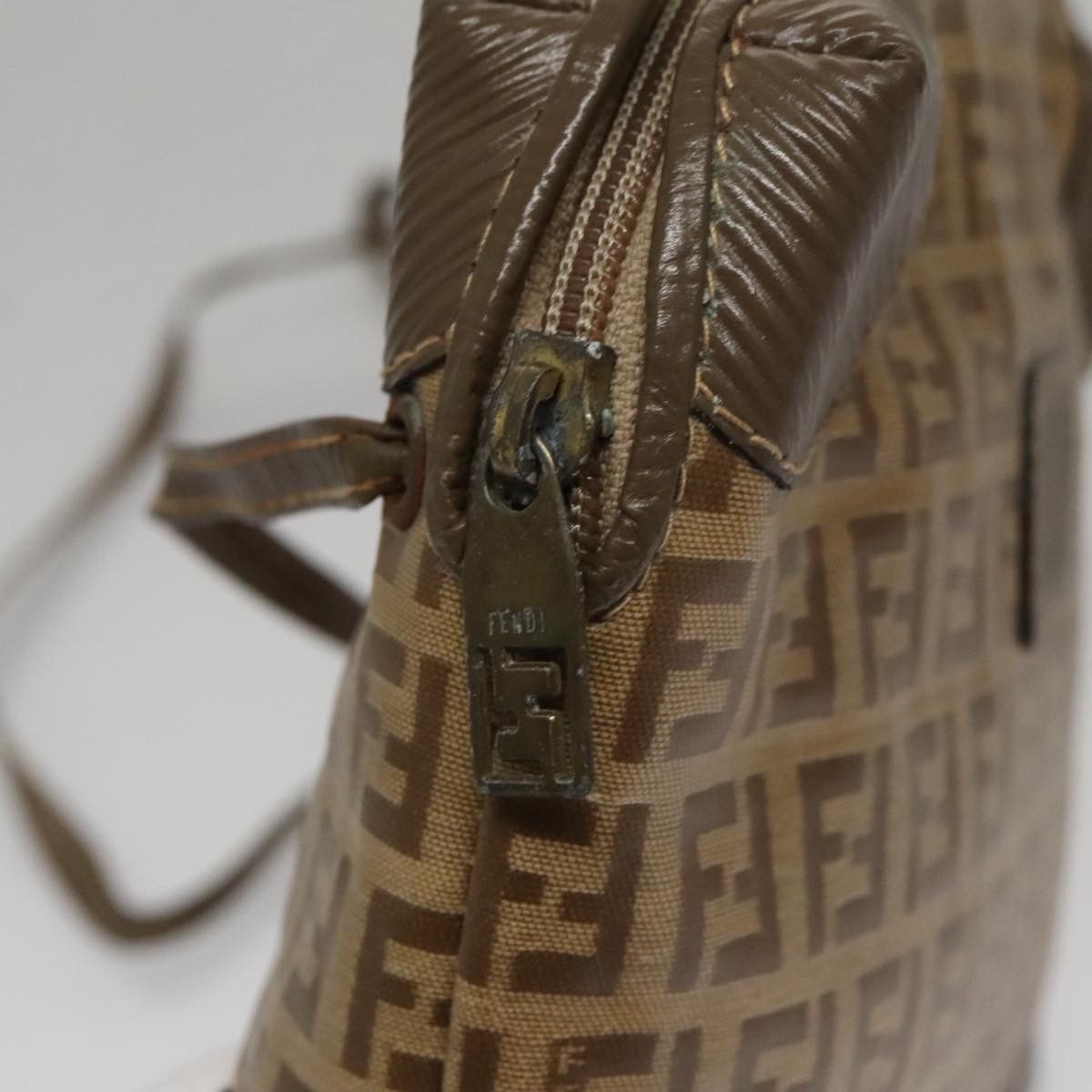 Fendi Beige Canvas Shoulder Bag (Pre-Owned) Size ONE SIZE - 10 Thumbnail