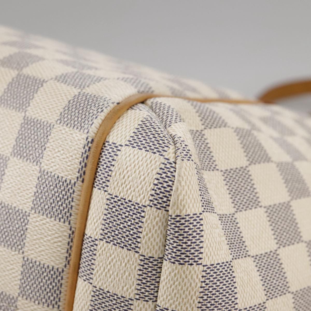 Louis Vuitton Totally White Canvas Tote Bag (Pre-Owned) Size ONE SIZE - 11 Thumbnail