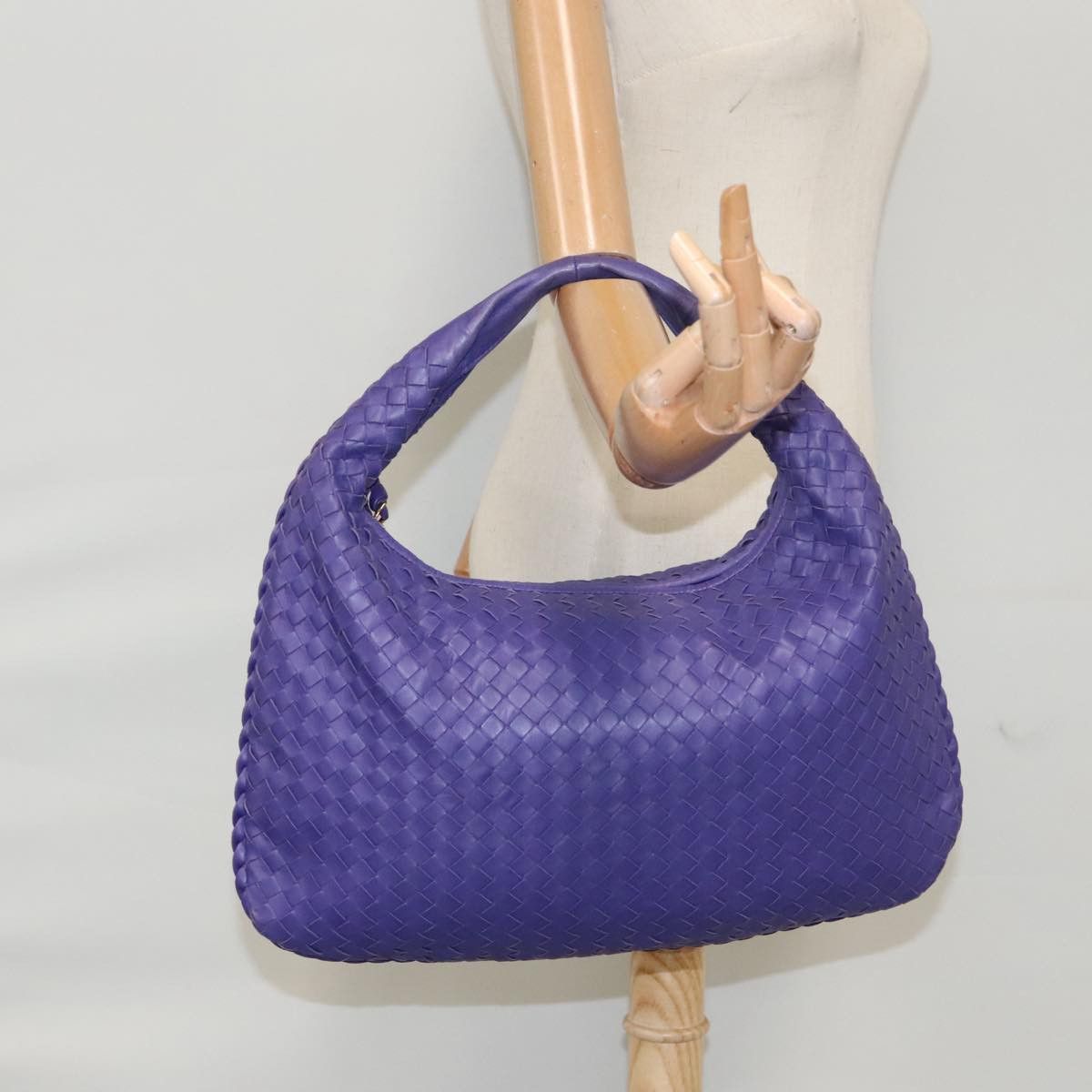 Bottega Veneta Veneta Purple Leather Handbag (Pre-Owned) Size ONE SIZE - 17 Thumbnail