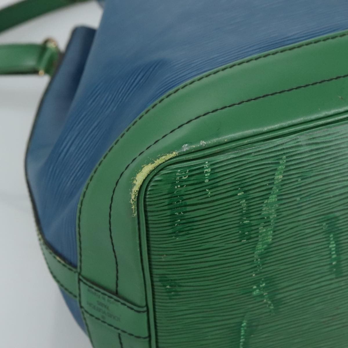Louis Vuitton Noe Blue Leather Shoulder Bag (Pre-Owned) Size ONE SIZE - 8 Thumbnail