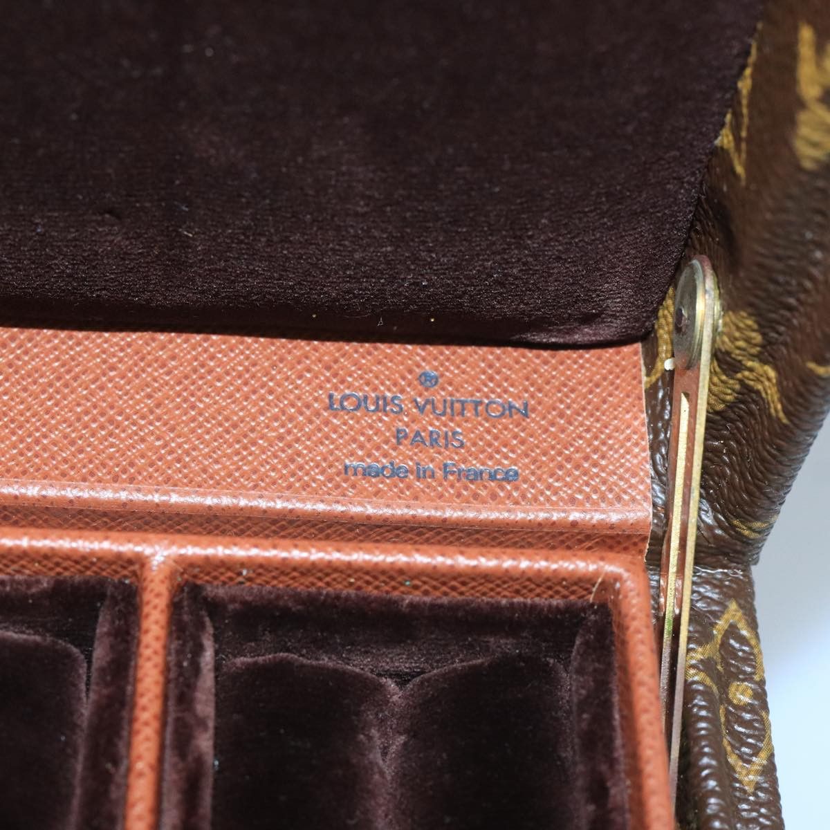 Louis Vuitton Jewelry Case Brown Canvas Travel Bag (Pre-Owned) Size ONE SIZE - 10 Thumbnail