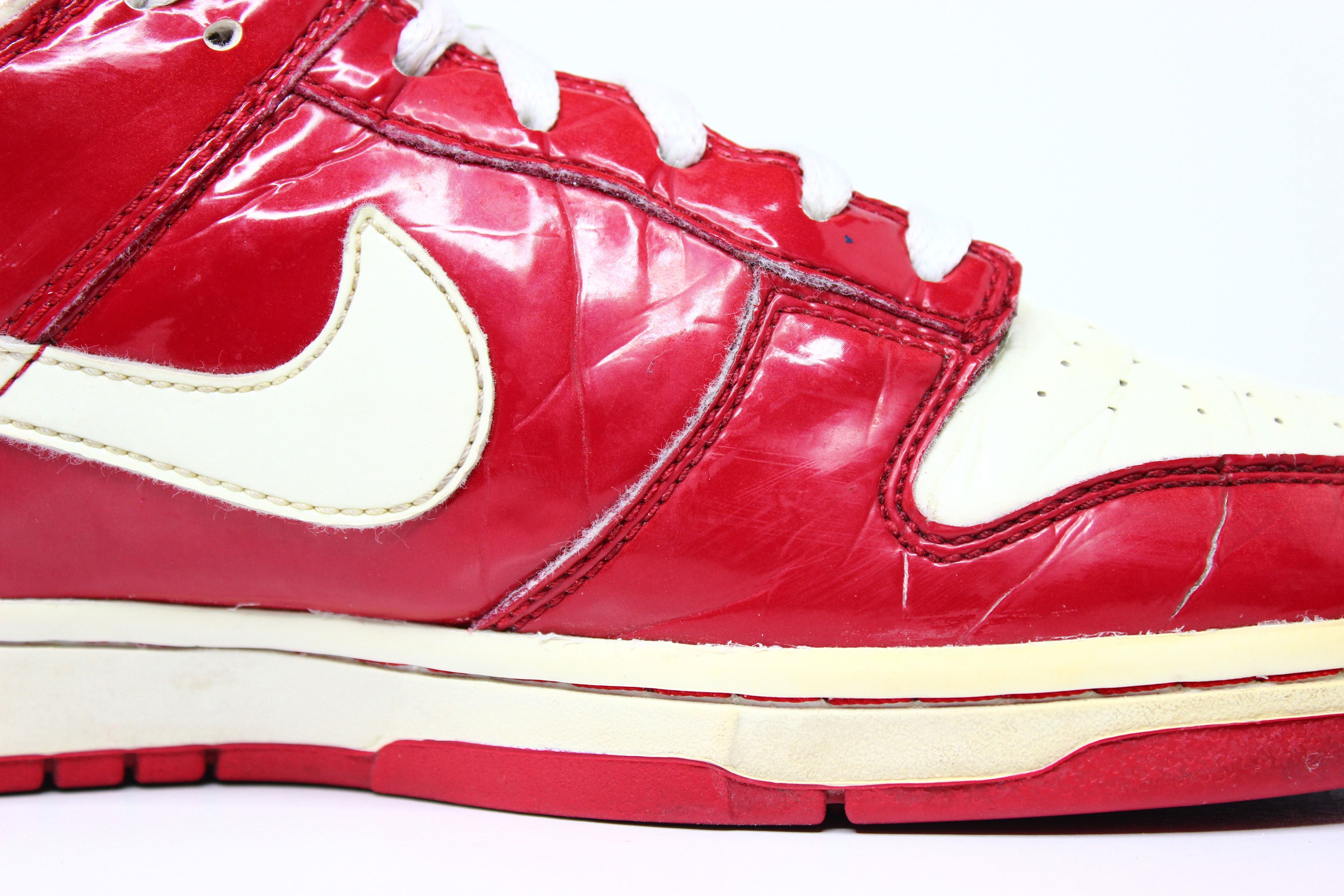 Nike 2004 Nike Dunk Low Valentines Day Size US 9.5 / EU 42-43 - 12 Thumbnail