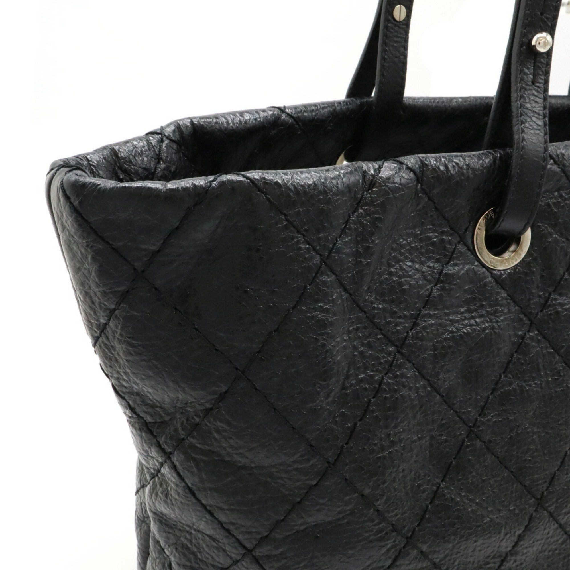 Chanel Chanel On the road tote Size ONE SIZE - 3 Thumbnail