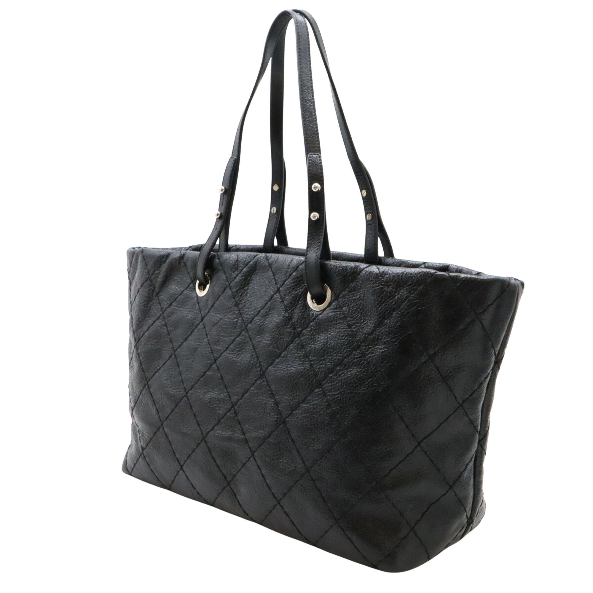 Chanel Chanel On the road tote Size ONE SIZE - 2 Thumbnail