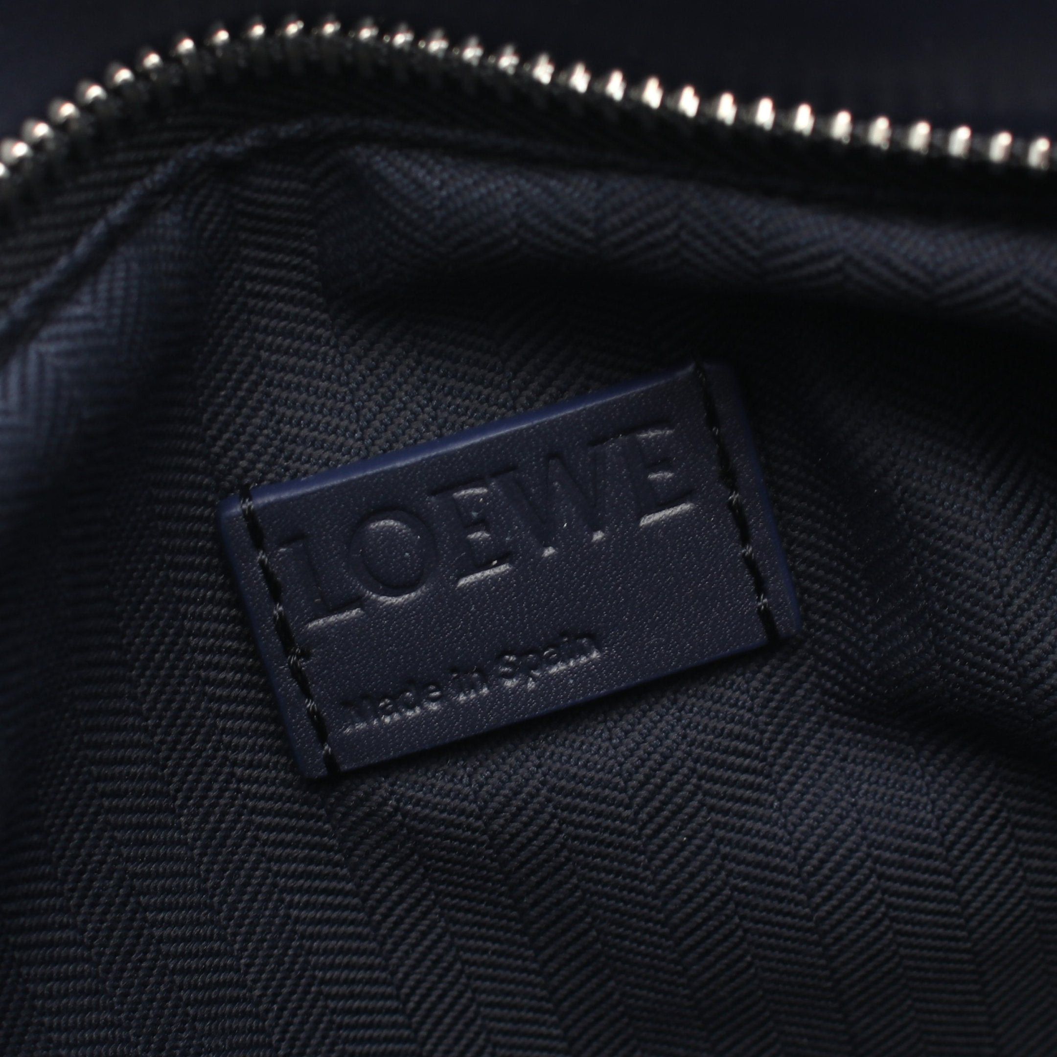 Loewe Loewe Puzzle Bag Small Handbag Leather Navy Size ONE SIZE - 4 Thumbnail