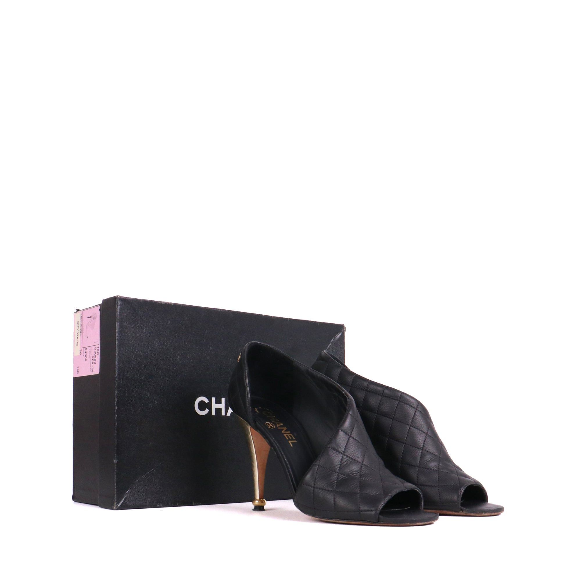 Chanel CHANEL - Chanel pumps in black quilted leather (T39) Size US 8 / IT 38 - 8 Thumbnail