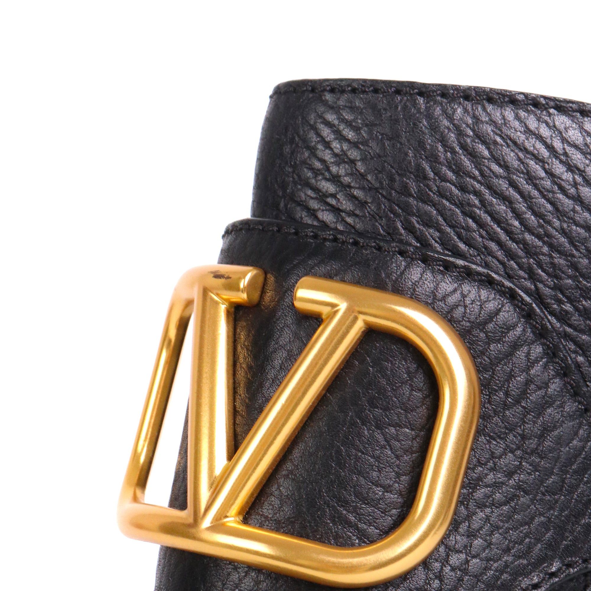 Valentino VALENTINO - Valentino Vlogo ankle boots in black grained leather (T38) Size US 7 / IT 37 - 3 Thumbnail