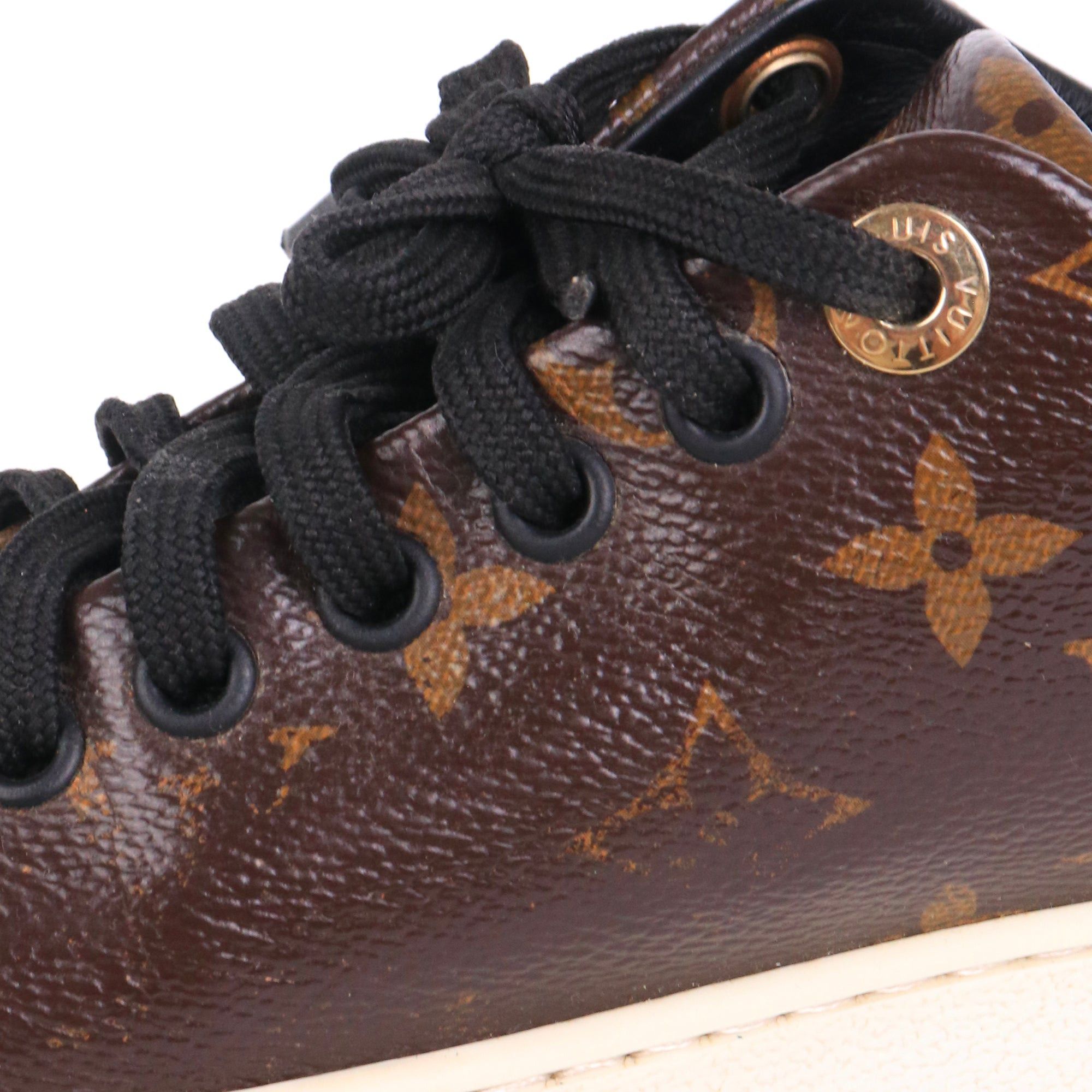 Louis Vuitton LOUIS VUITTON - Frontrow Louis Vuitton sneakers in monogram canvas (T37.5) Size US 6.5 / IT 36.5 - 4 Thumbnail