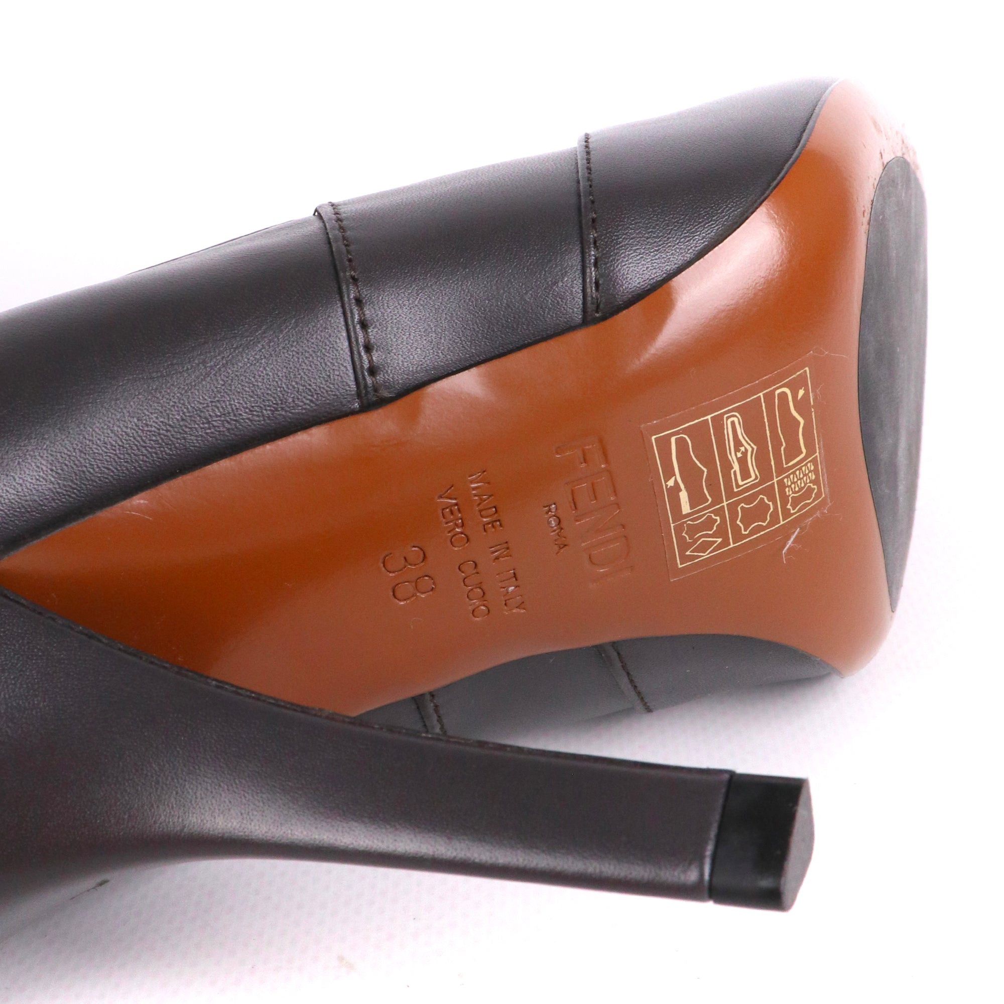 Fendi FENDI - Fendi FF heeled ankle boots in leather and monogram fabric Size US 7 / IT 37 - 5 Thumbnail