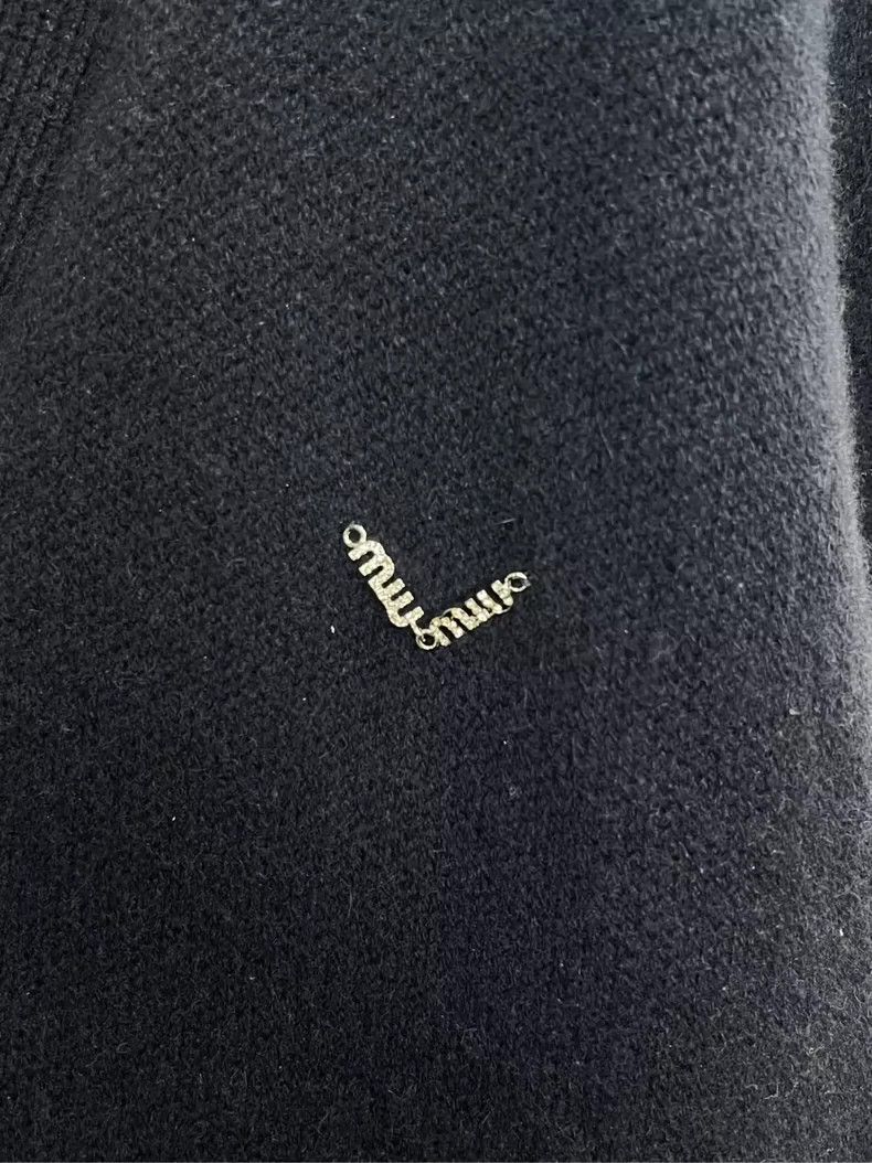 Miu Miu Miumiu rhinestone logo cardigan counter authentic -Kris Size US M / EU 48-50 / 2 - 6 Thumbnail