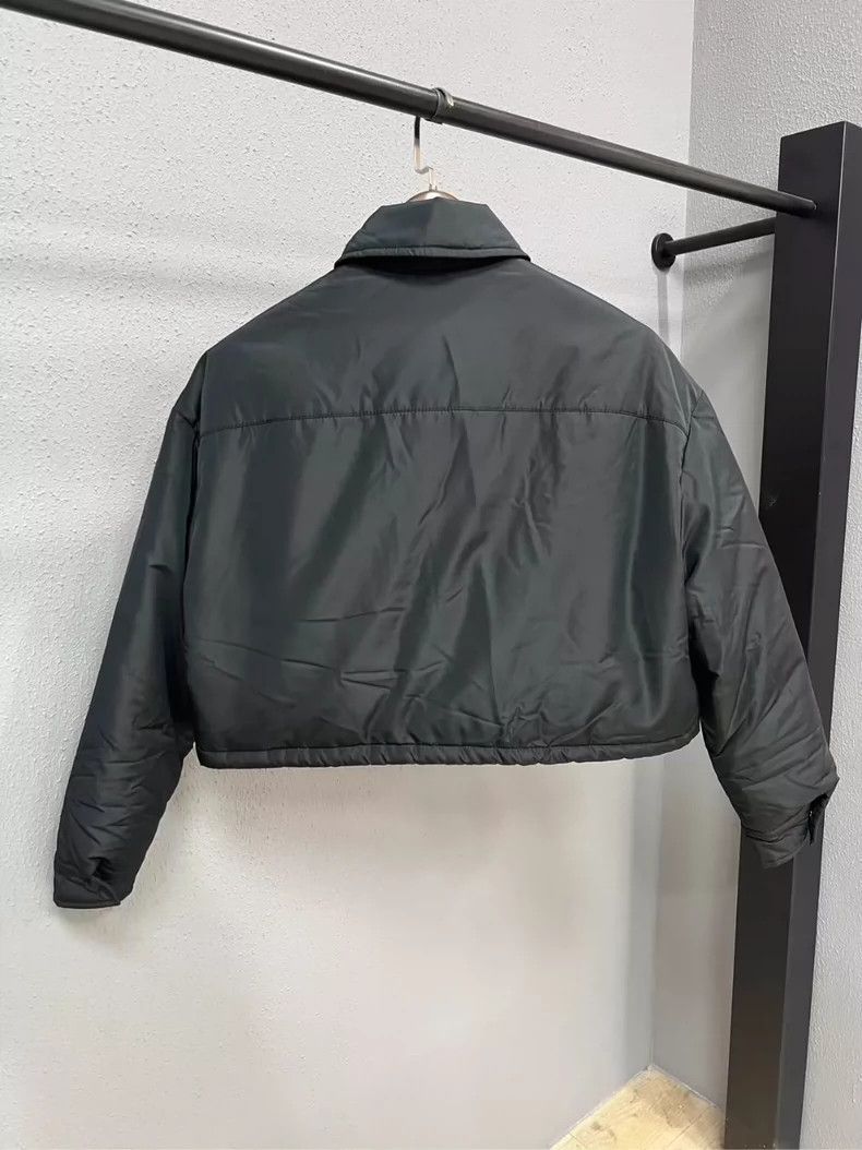 Miu Miu Miumiu short slogan down jacket counter authentic -Kris Size US S / EU 44-46 / 1 - 2 Thumbnail