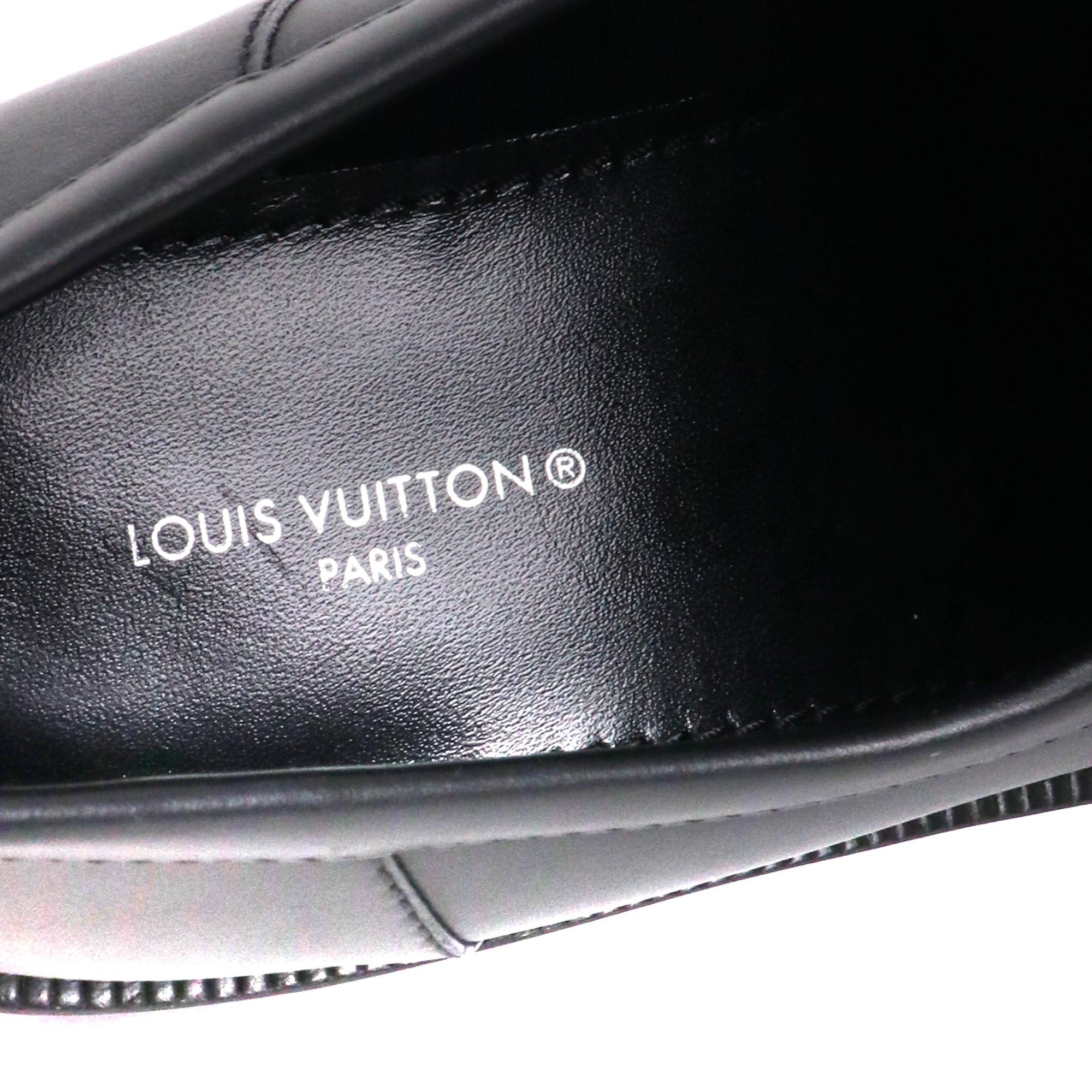 Louis Vuitton LOUIS VUITTON - Louis Vuitton Academy Loafer moccasins in black leather (T36) Size US 5 / IT 35 - 7 Thumbnail