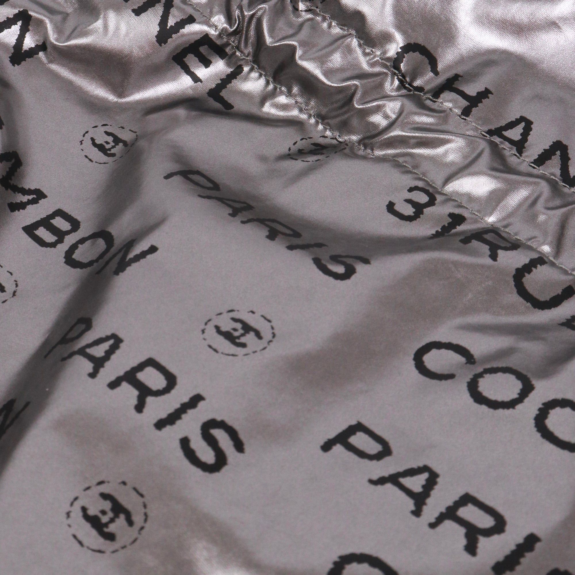 Chanel CHANEL - Chanel 31 Rue Cambon purse tote bag in metallic gray canvas Size ONE SIZE - 4 Thumbnail
