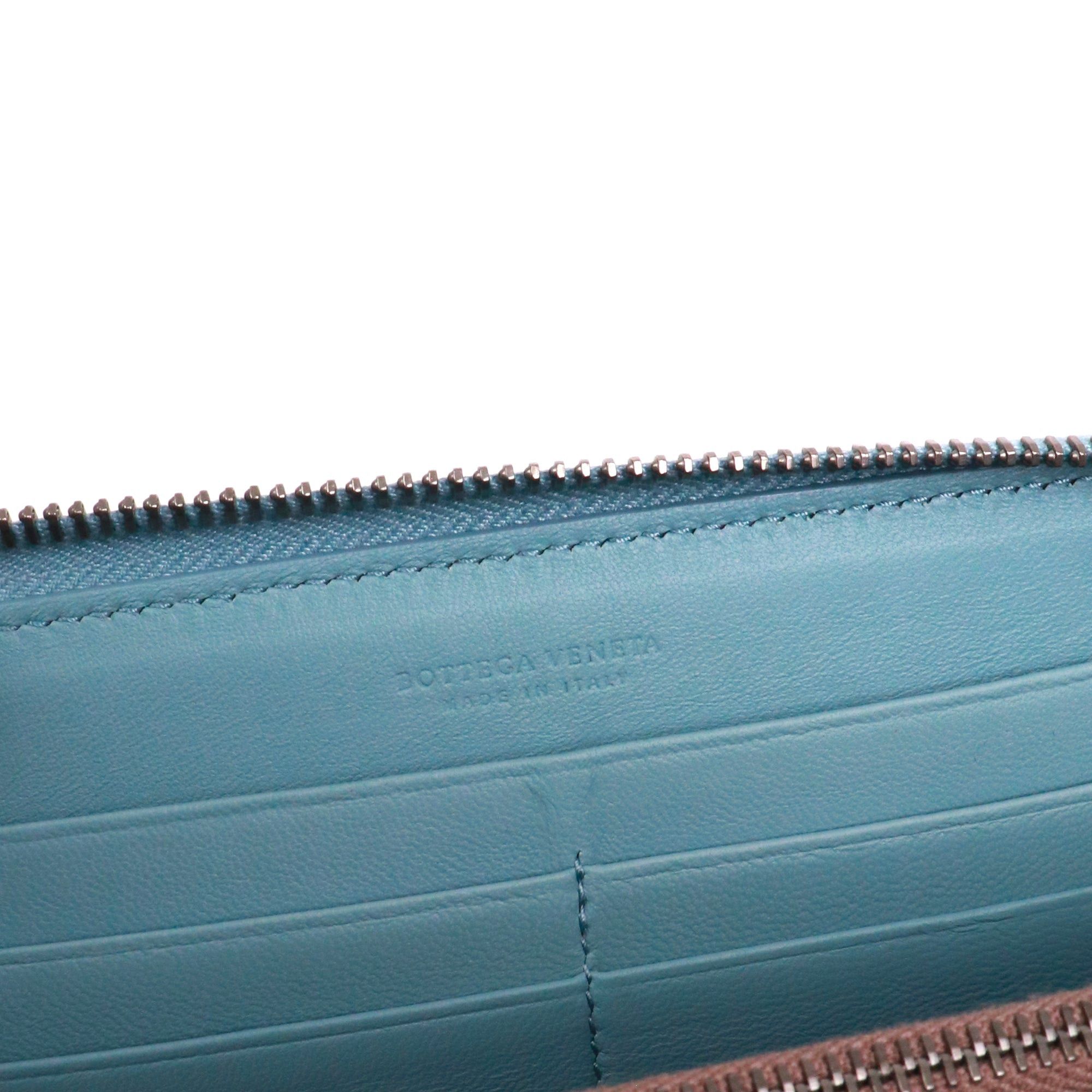 Bottega Veneta BOTTEGA VENETA - Bottega Veneta zipped wallet in blue intrecciato leather Size ONE SIZE - 7 Thumbnail