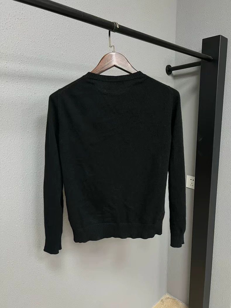 Miu Miu Miu Miu black cashmere cardigan with small logo Size US M / EU 48-50 / 2 - 2 Thumbnail
