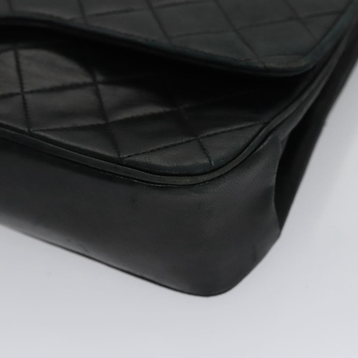 Chanel Timeless/Classique Black Leather Shoulder Bag (Pre-Owned) Size ONE SIZE - 8 Thumbnail