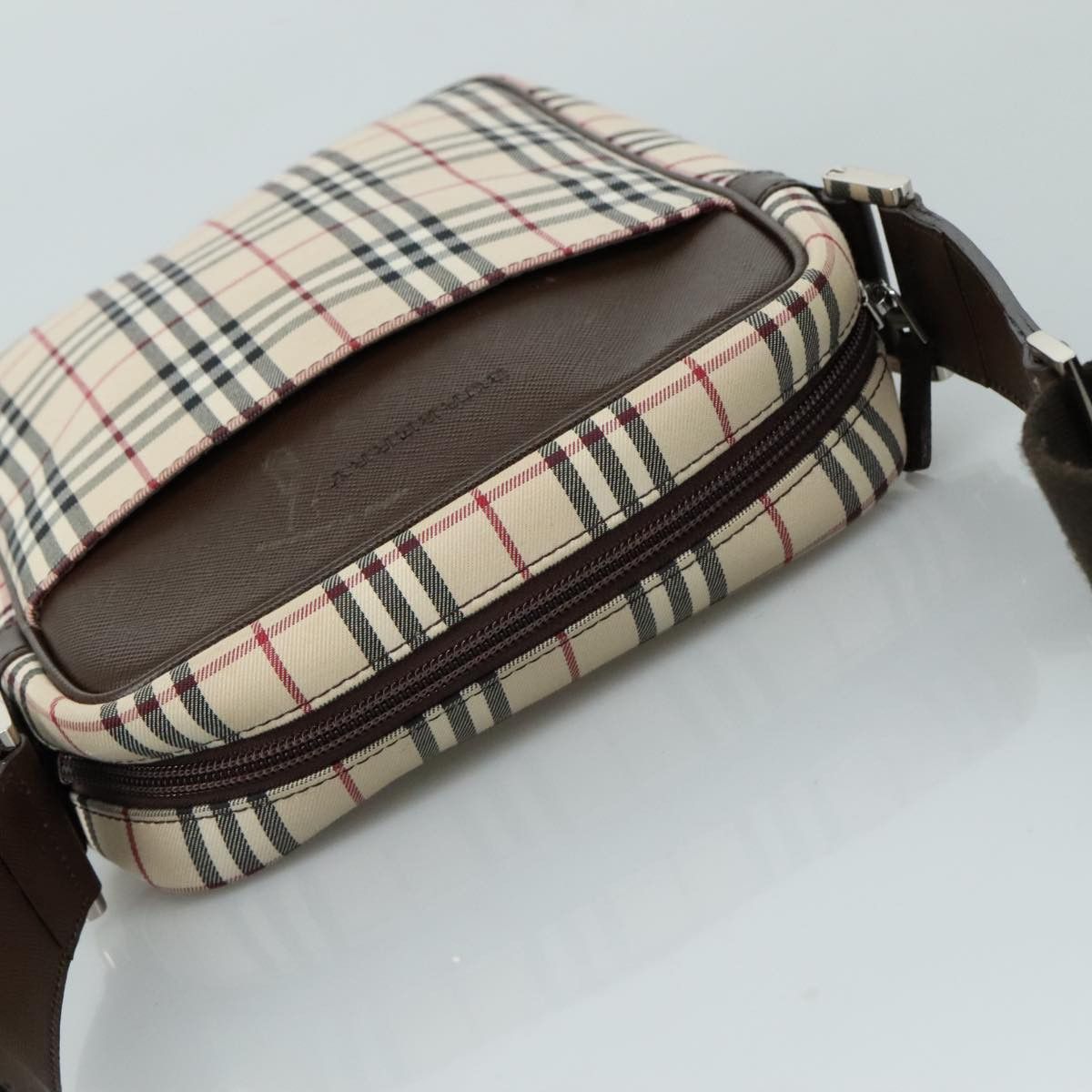 Burberry Nova Check Beige Canvas Shoulder Bag (Pre-Owned) Size ONE SIZE - 16 Thumbnail