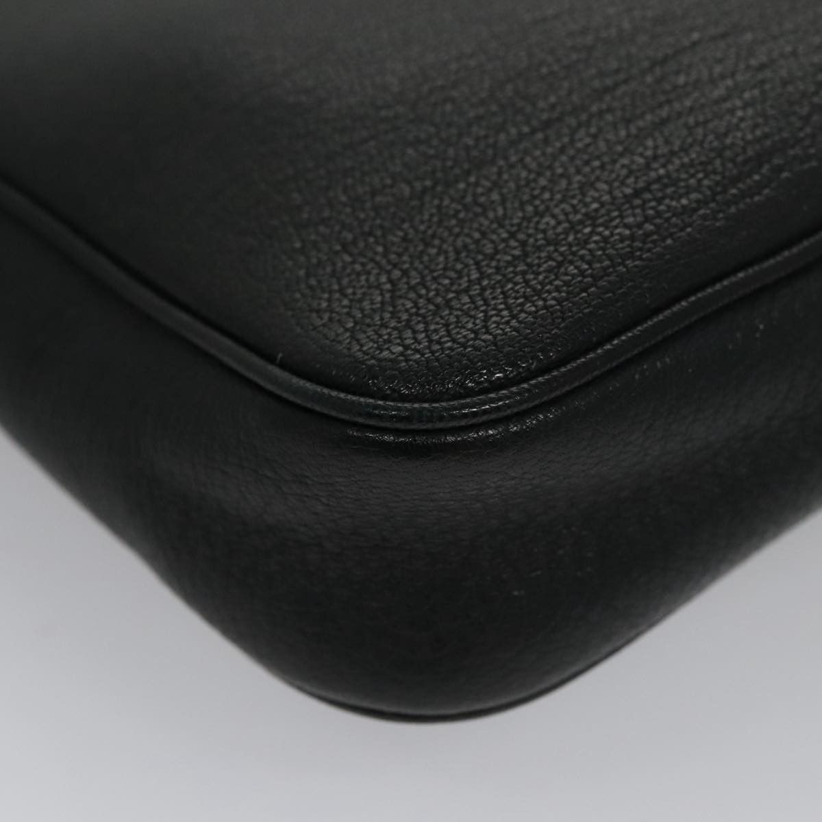 Givenchy Black Leather Shoulder Bag (Pre-Owned) Size ONE SIZE - 9 Thumbnail