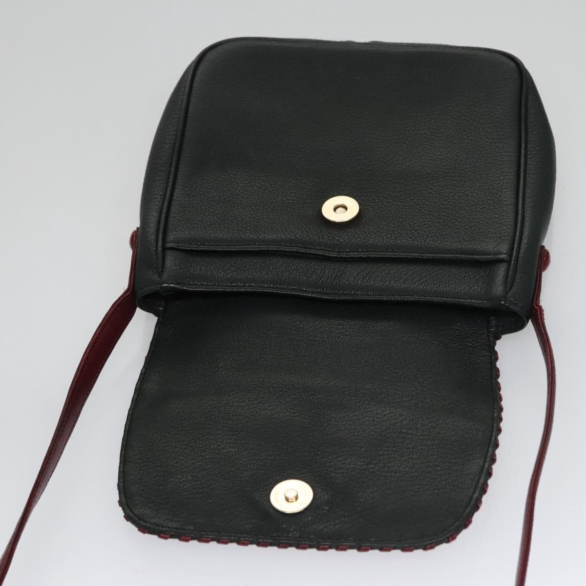 Givenchy Black Leather Shoulder Bag (Pre-Owned) Size ONE SIZE - 19 Thumbnail