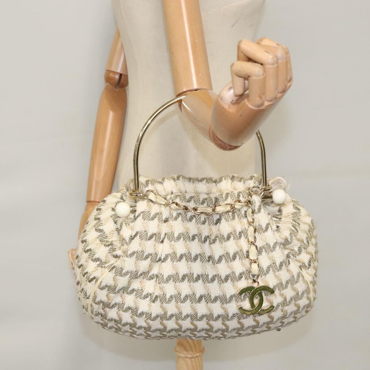 Chanel Coco Mark Multicolour Wool Handbag (Pre-Owned) Size ONE SIZE - 16 Thumbnail