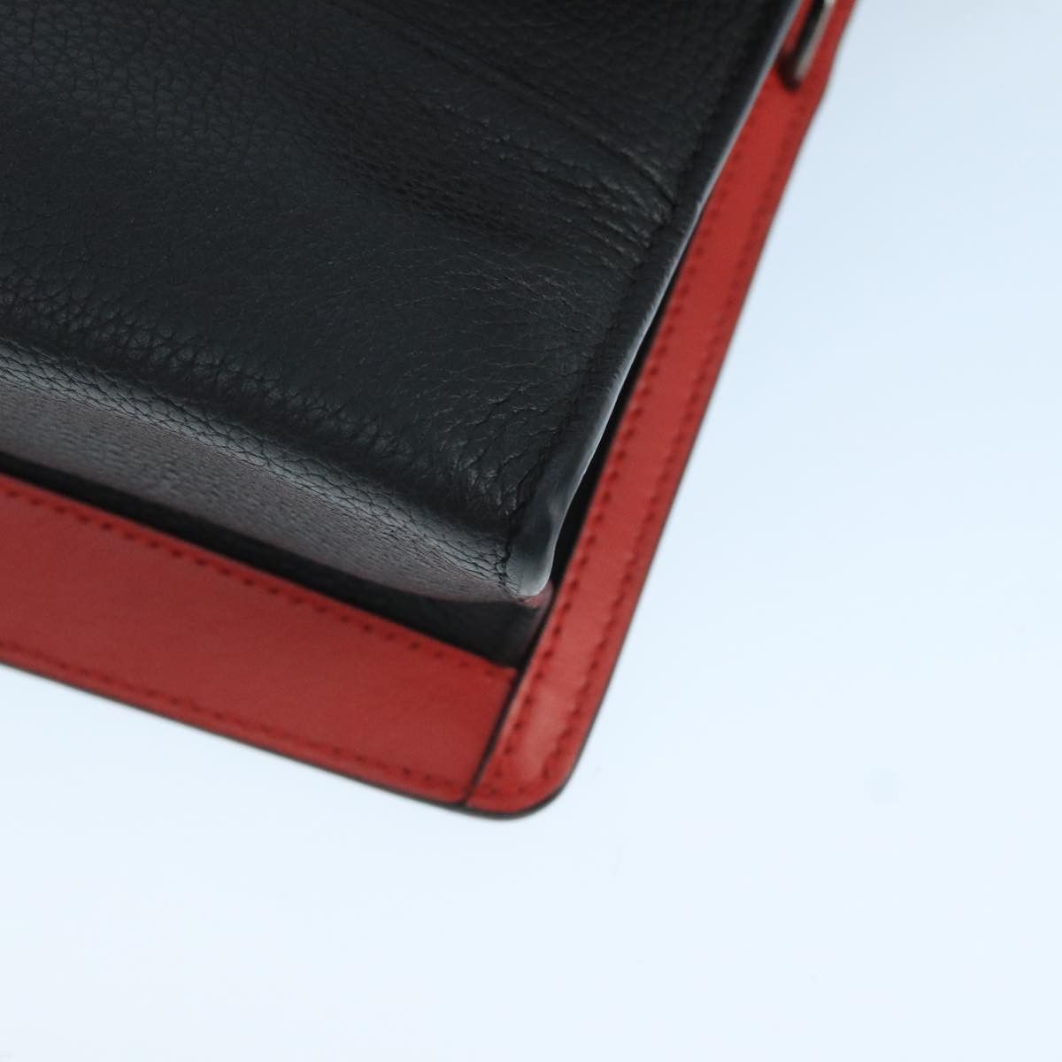 Christian Louboutin Black Leather Handbag (Pre-Owned) Size ONE SIZE - 6 Thumbnail