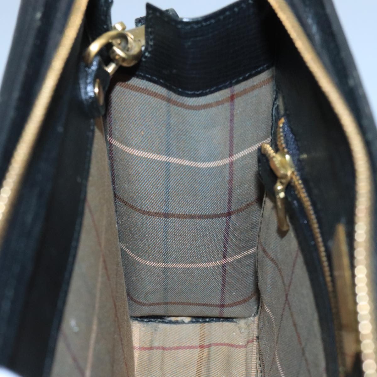 Burberry Black Leather Clutch Bag (Pre-Owned) Size ONE SIZE - 19 Thumbnail