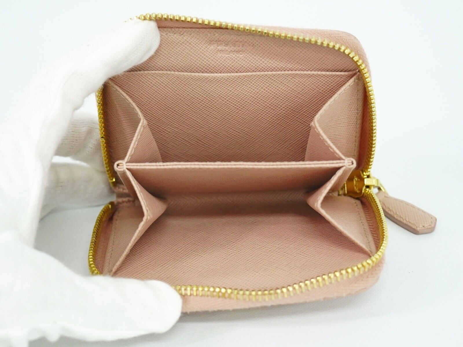 Prada Pink Leather Wallet (Pre-Owned) Size ONE SIZE - 6 Thumbnail