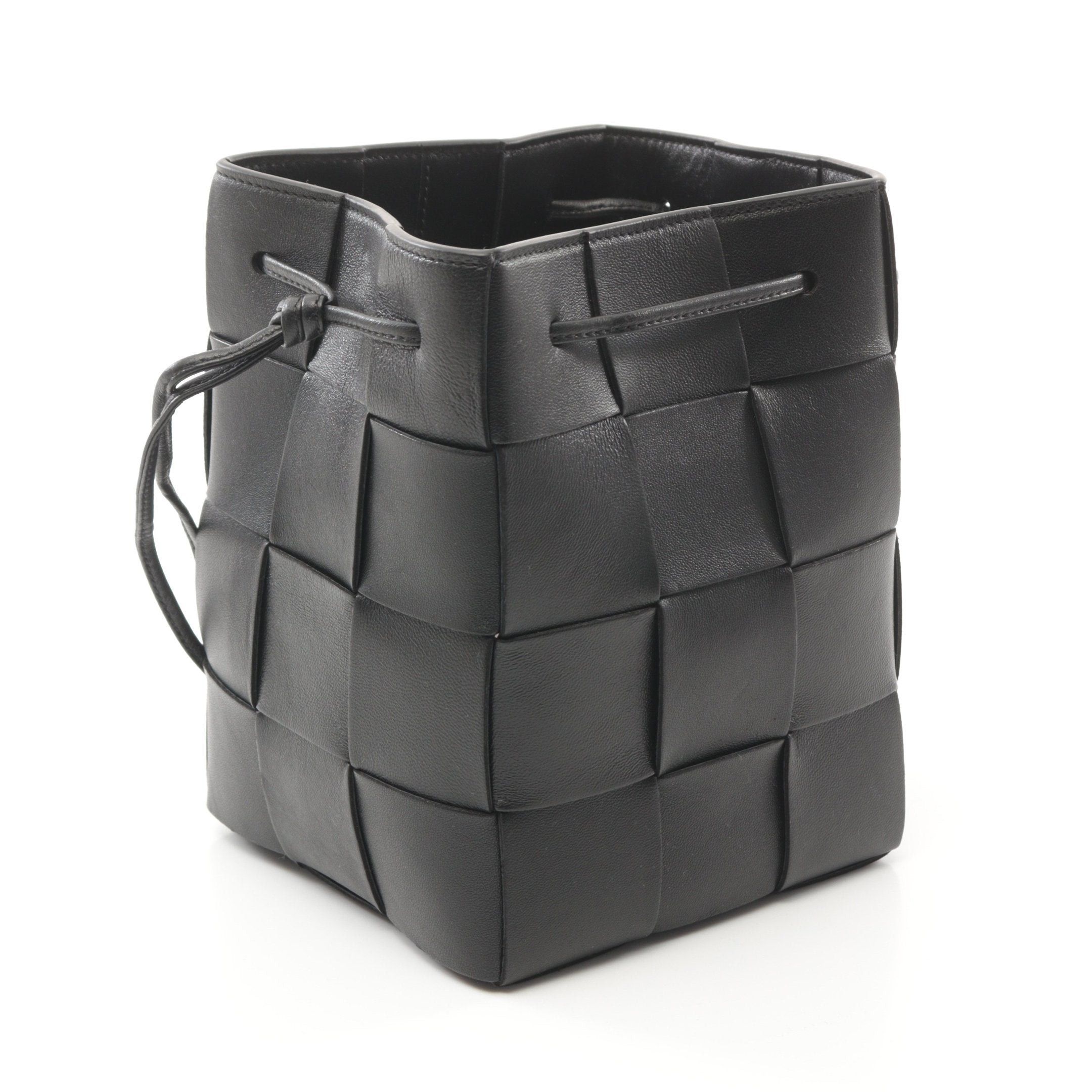 Bottega Veneta Bottega Veneta Small Cassette Bucket Shoulder Bag Leather Black Size ONE SIZE - 2 Thumbnail