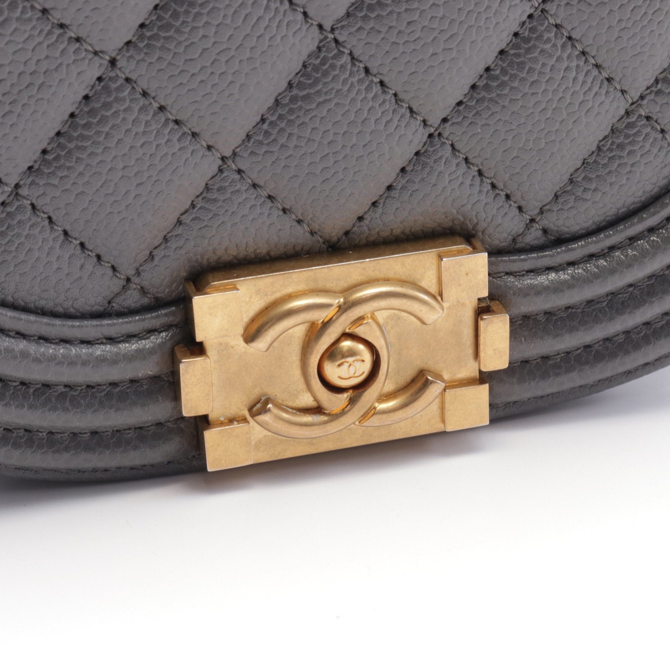 Chanel Chanel Boy Chanel Small Chain Shoulder Bag Caviar Skin Gray Gold Hardware Size ONE SIZE - 6 Thumbnail