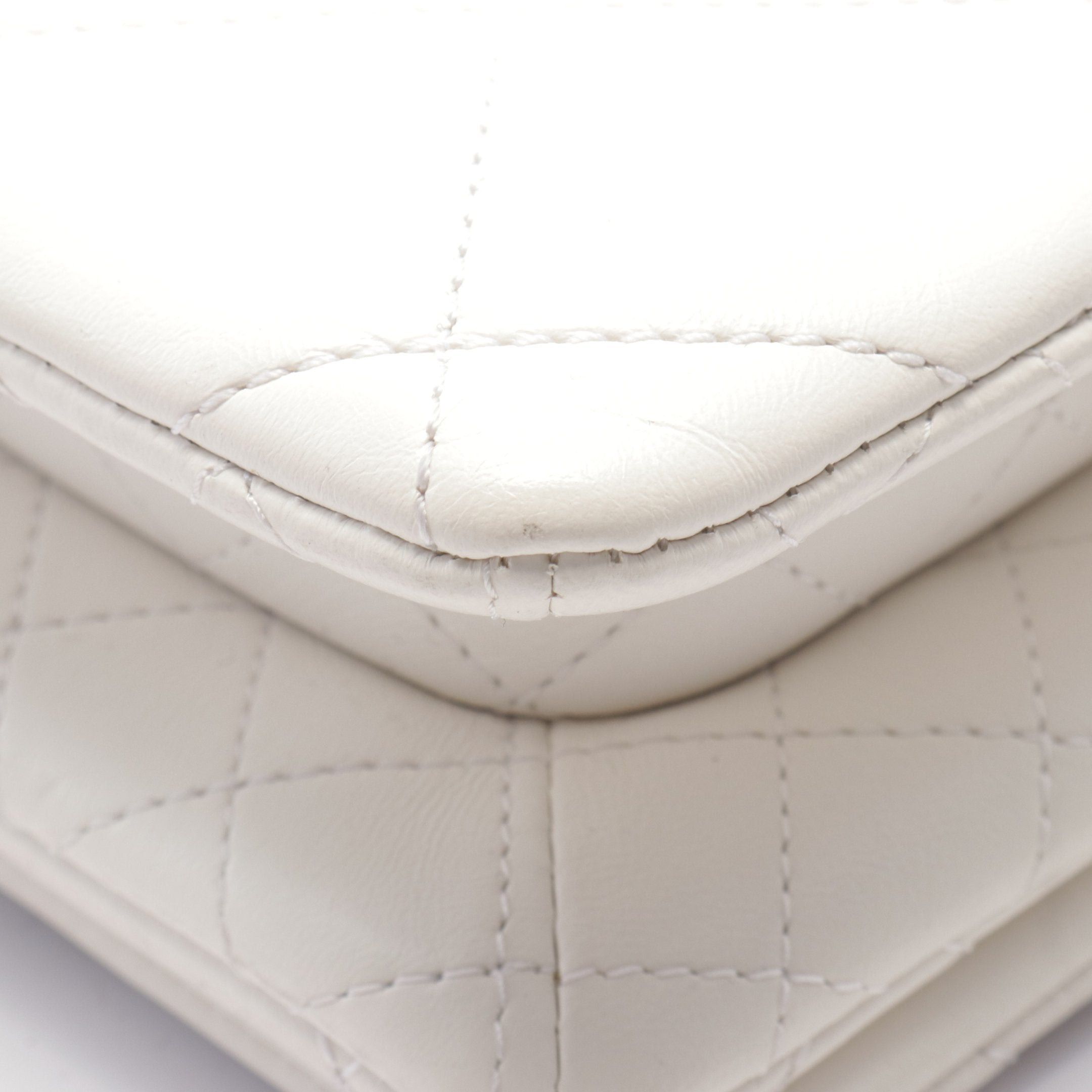Chanel Chanel Matelasse Flap Bag Cruise Collection Chain Shoulder Lambskin White Gold Hardware Size ONE SIZE - 6 Thumbnail