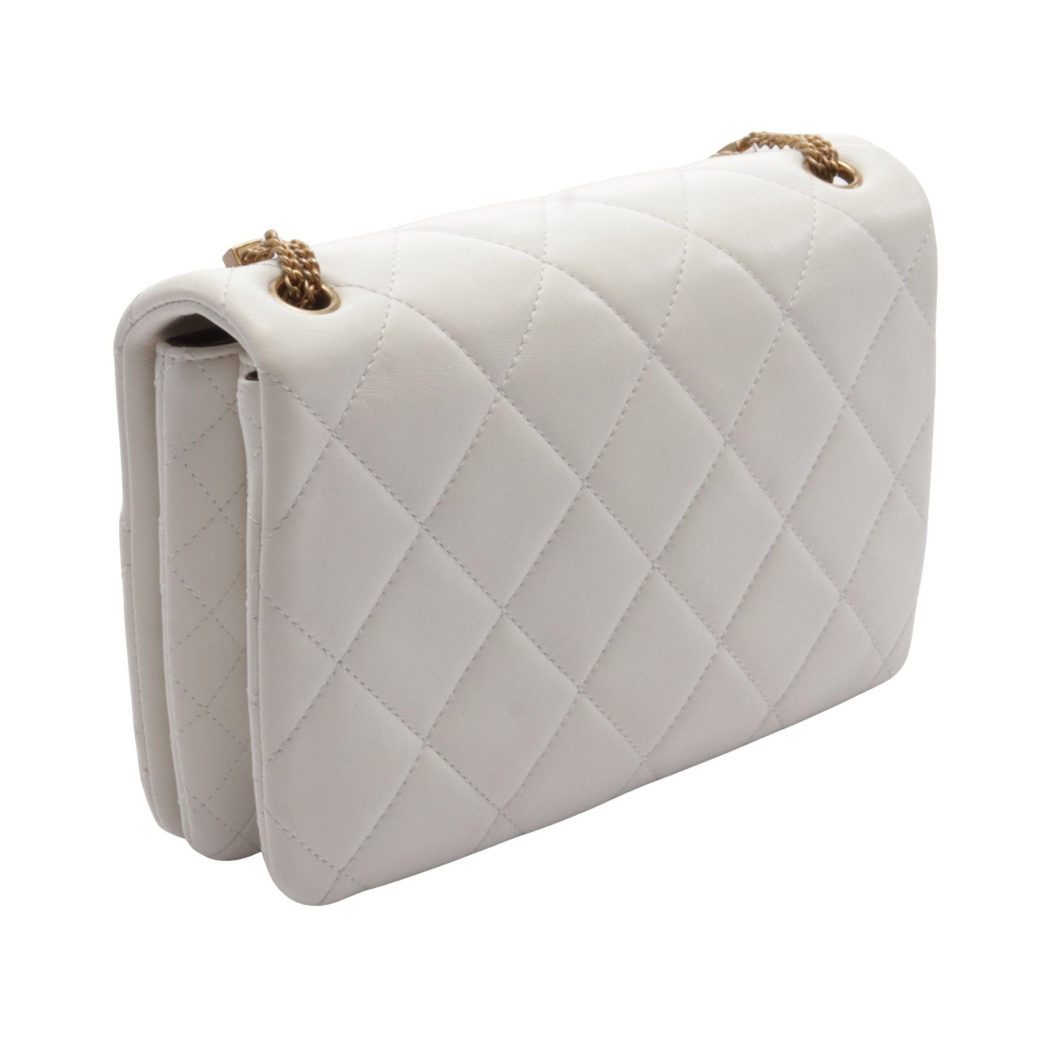 Chanel Chanel Matelasse Flap Bag Cruise Collection Chain Shoulder Lambskin White Gold Hardware Size ONE SIZE - 2 Thumbnail