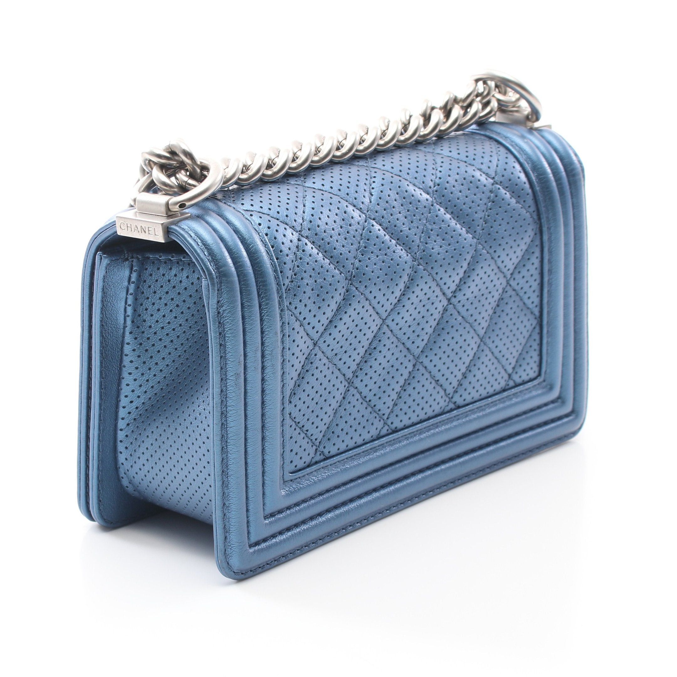 Chanel Chanel Boy Chanel Small Chain Shoulder Bag Leather Blue Silver Hardware Size ONE SIZE - 2 Thumbnail