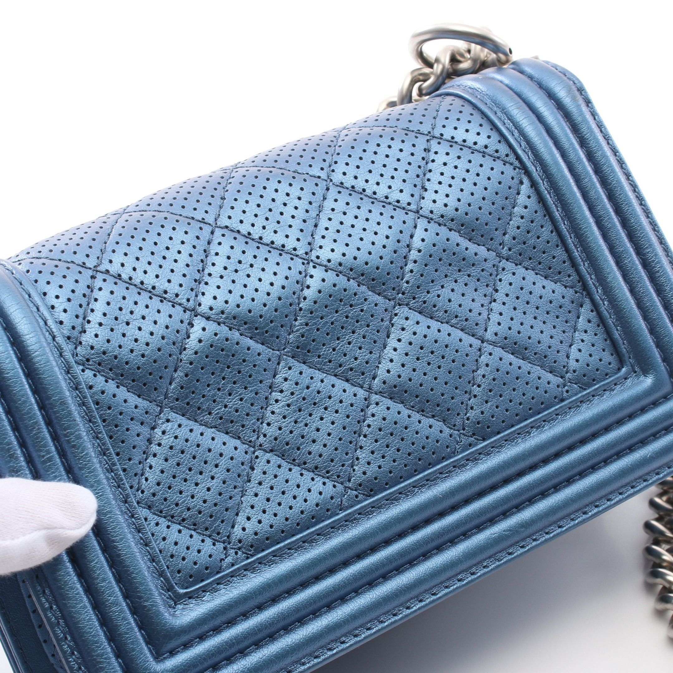 Chanel Chanel Boy Chanel Small Chain Shoulder Bag Leather Blue Silver Hardware Size ONE SIZE - 13 Thumbnail
