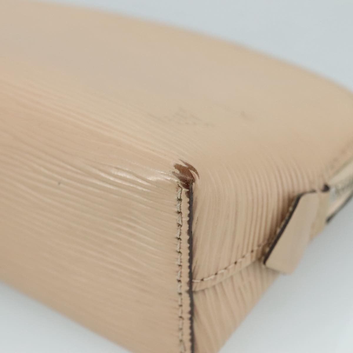 Louis Vuitton Louis Vuitton Cosmetic Pouch clutch Size ONE SIZE - 6 Thumbnail