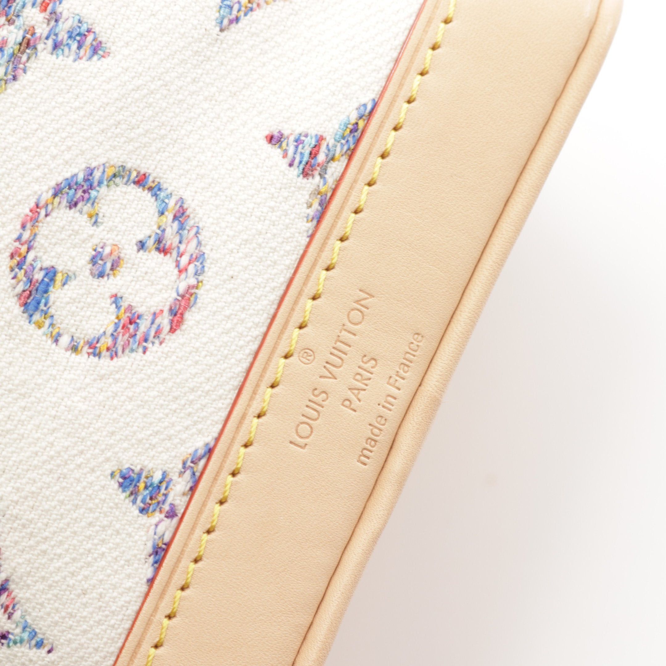 Louis Vuitton Louis Vuitton Nano Noe Monogram Jacquard Chain Handbag Canvas Leather Off White Size ONE SIZE - 4 Thumbnail