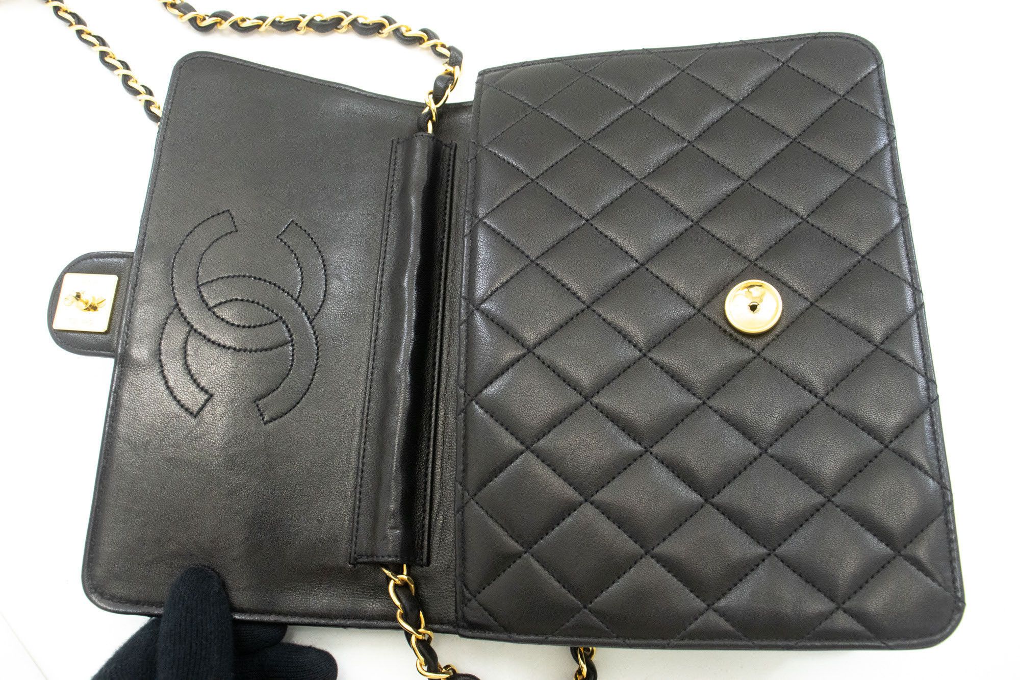 Chanel Black Leather Shoulder Bag (Pre-Owned) Size ONE SIZE - 10 Thumbnail