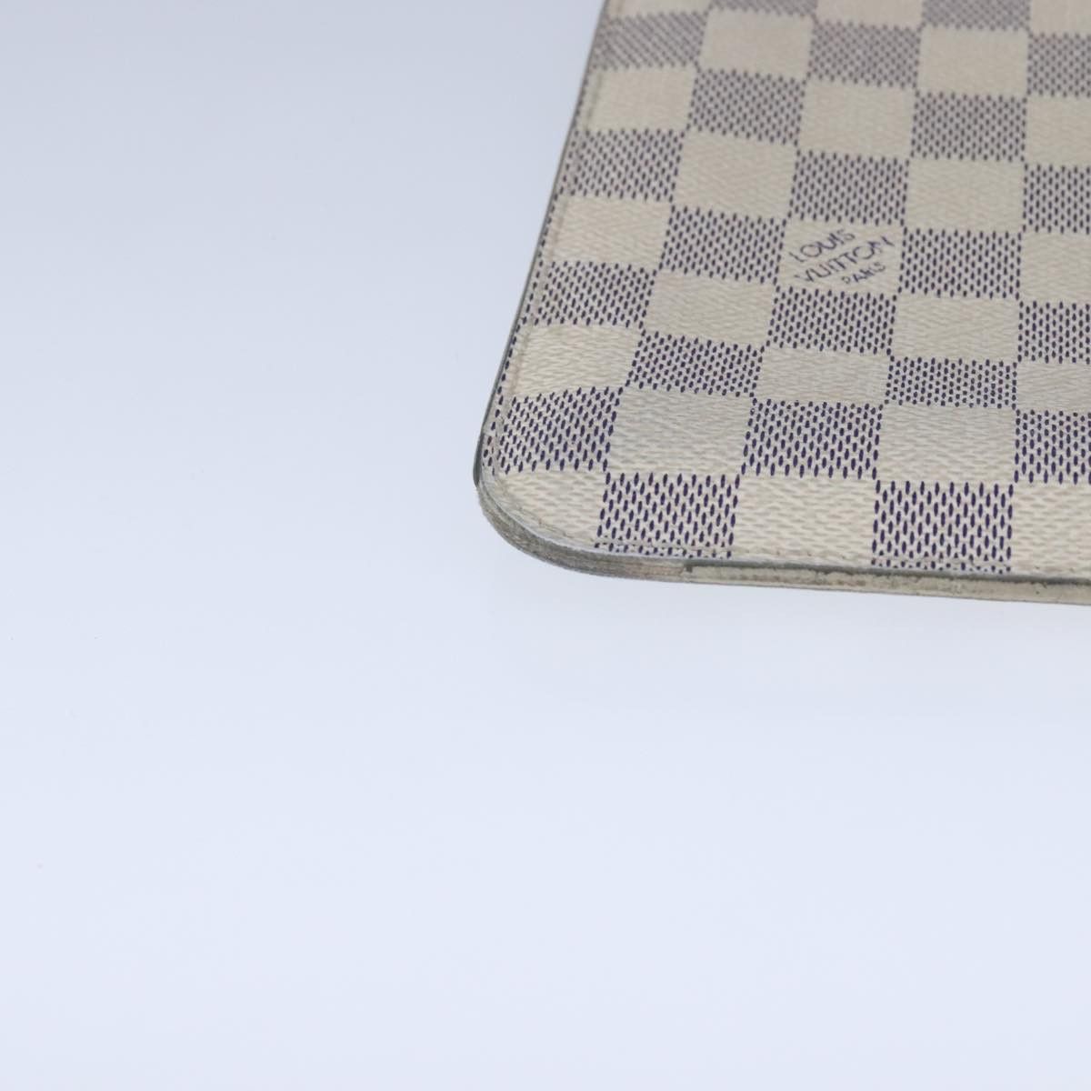 Louis Vuitton Neverfull Pouch White Canvas Clutch Bag (Pre-Owned) Size ONE SIZE - 5 Thumbnail