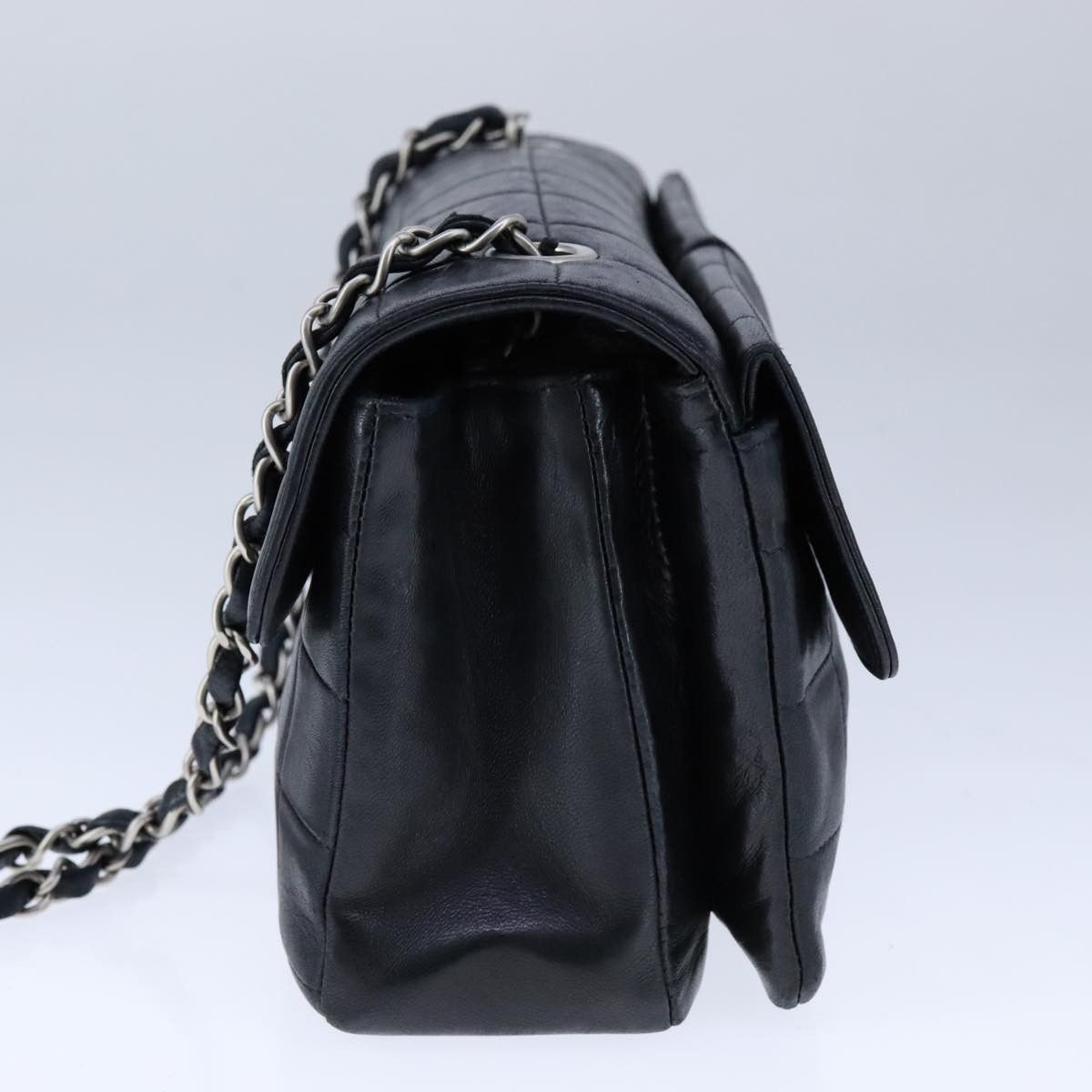 Chanel Chocolate Bar Black Leather Shoulder Bag (Pre-Owned) Size ONE SIZE - 4 Thumbnail