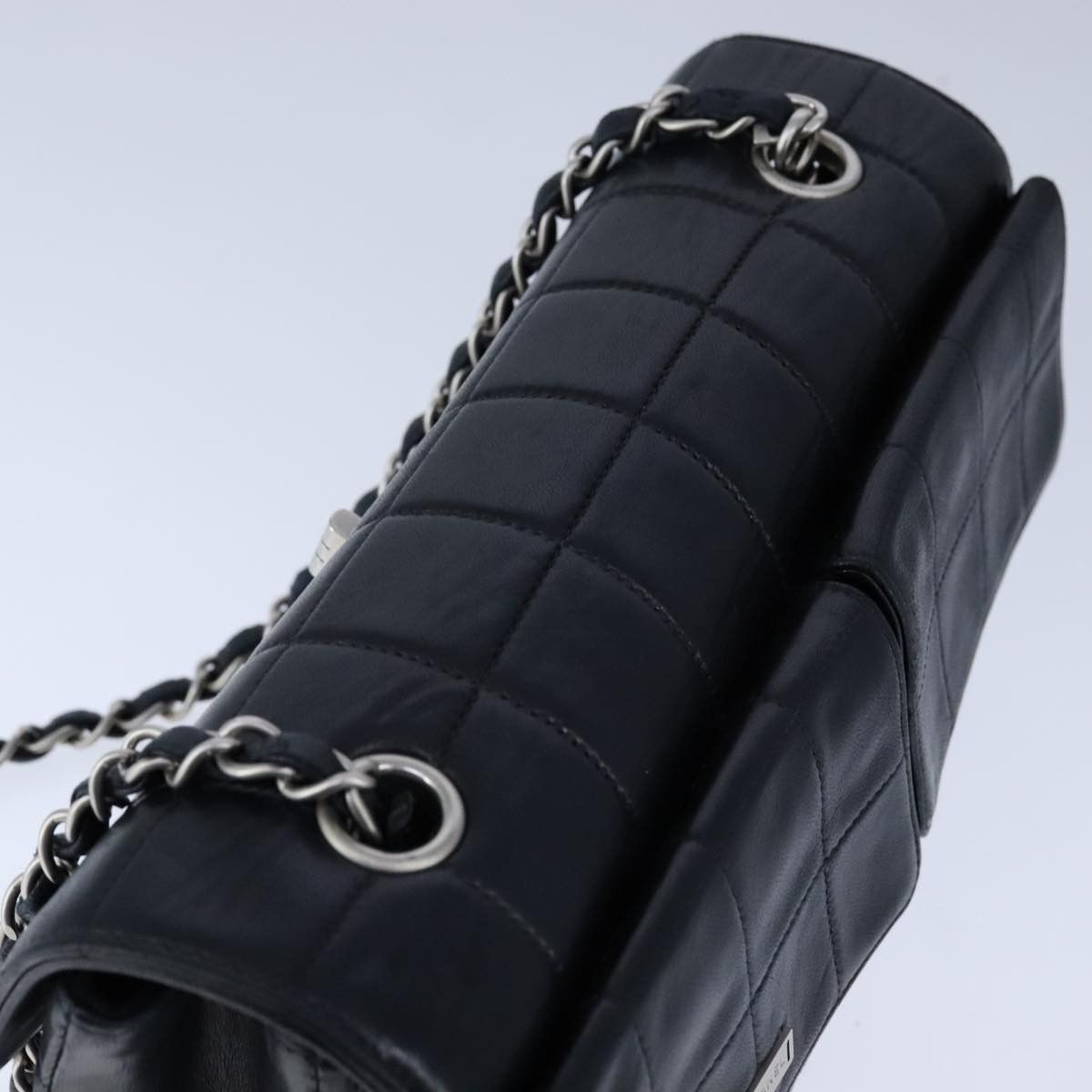 Chanel Chocolate Bar Black Leather Shoulder Bag (Pre-Owned) Size ONE SIZE - 18 Thumbnail