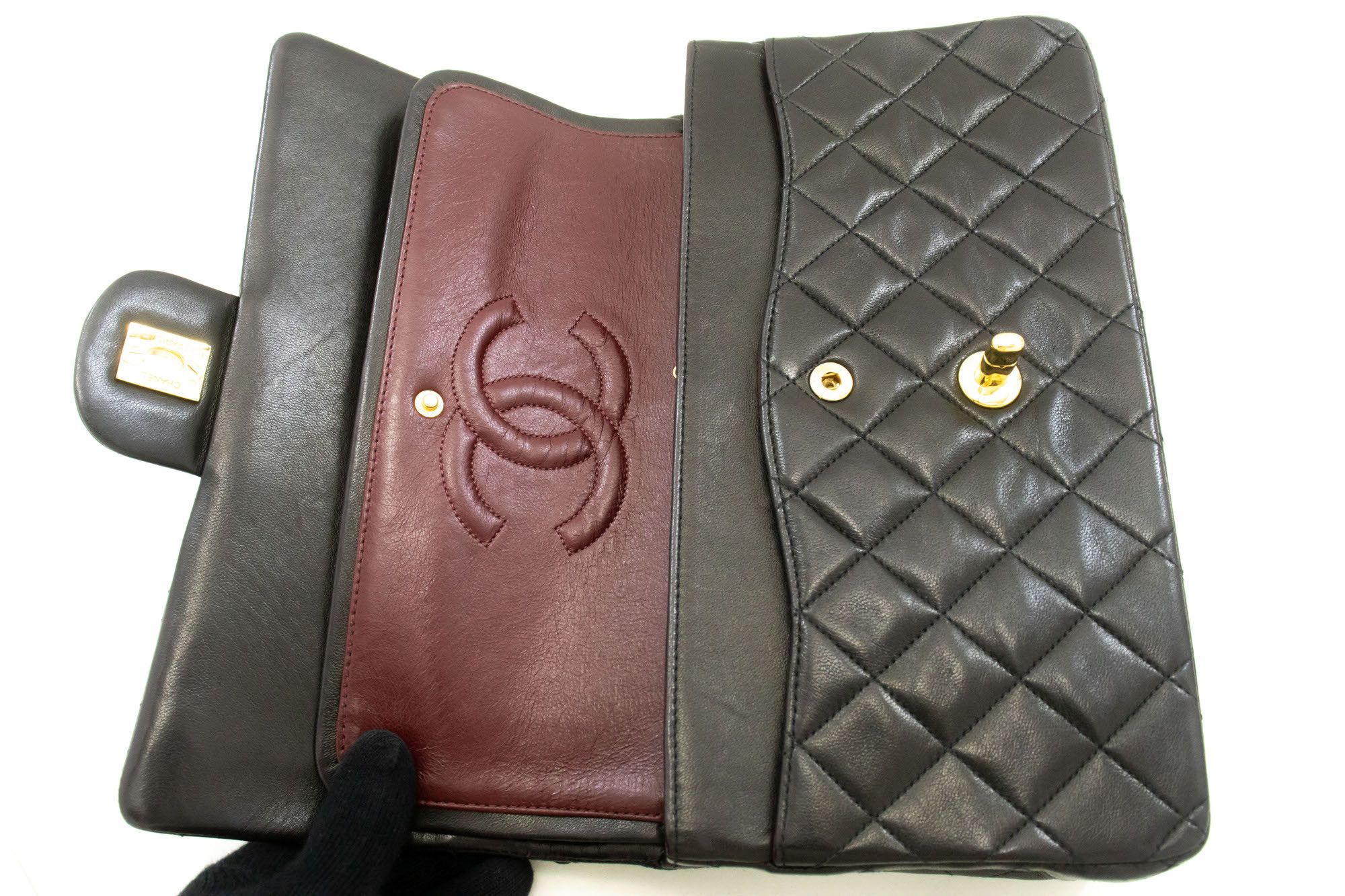 Chanel Black Leather Shoulder Bag (Pre-Owned) Size ONE SIZE - 10 Thumbnail