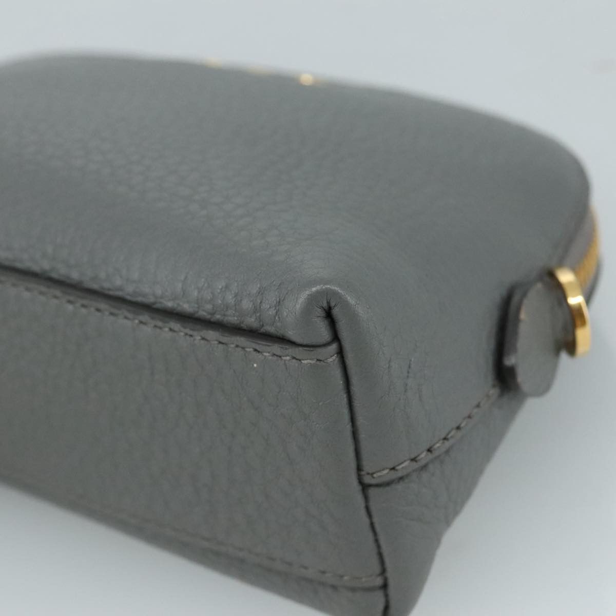 Prada Cosmetic Pouch Grey Leather Clutch Bag (Pre-Owned) Size ONE SIZE - 5 Thumbnail