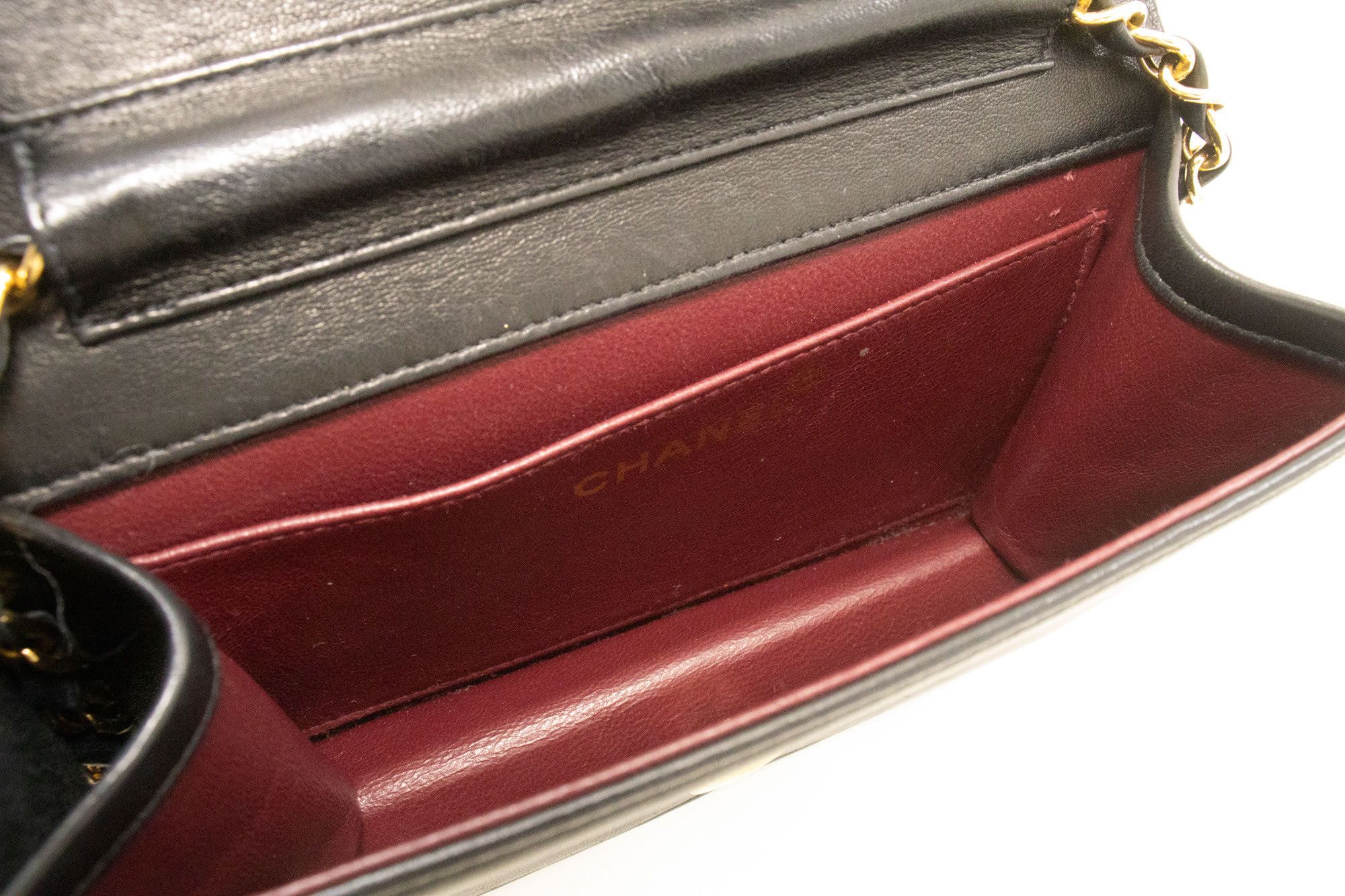 Chanel Black Leather Shoulder Bag (Pre-Owned) Size ONE SIZE - 7 Thumbnail