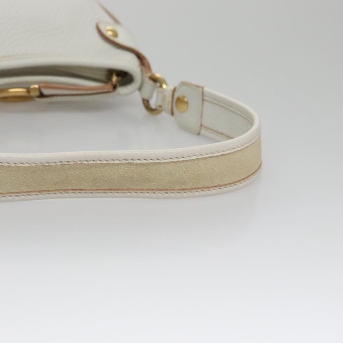 Salvatore Ferragamo White Leather Shoulder Bag (Pre-Owned) Size ONE SIZE - 5 Thumbnail