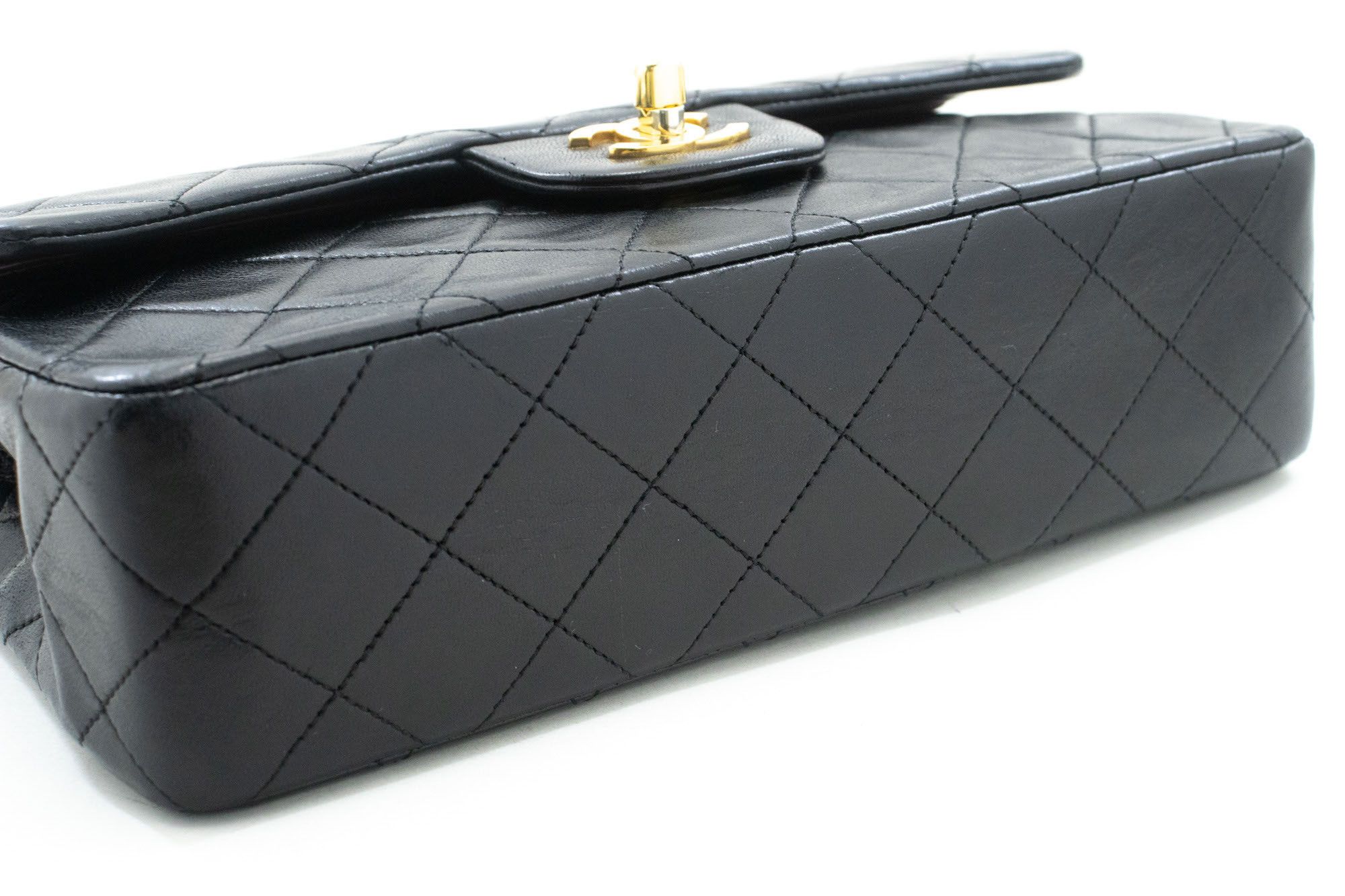 Chanel Black Leather Shoulder Bag (Pre-Owned) Size ONE SIZE - 12 Thumbnail