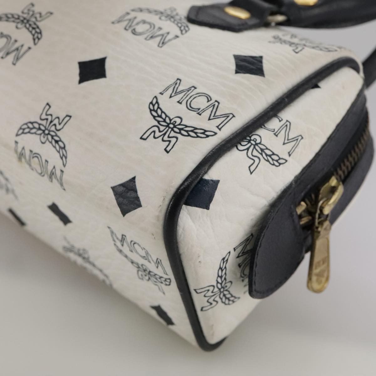 MCM Visetos White Canvas Handbag (Pre-Owned) Size ONE SIZE - 10 Thumbnail