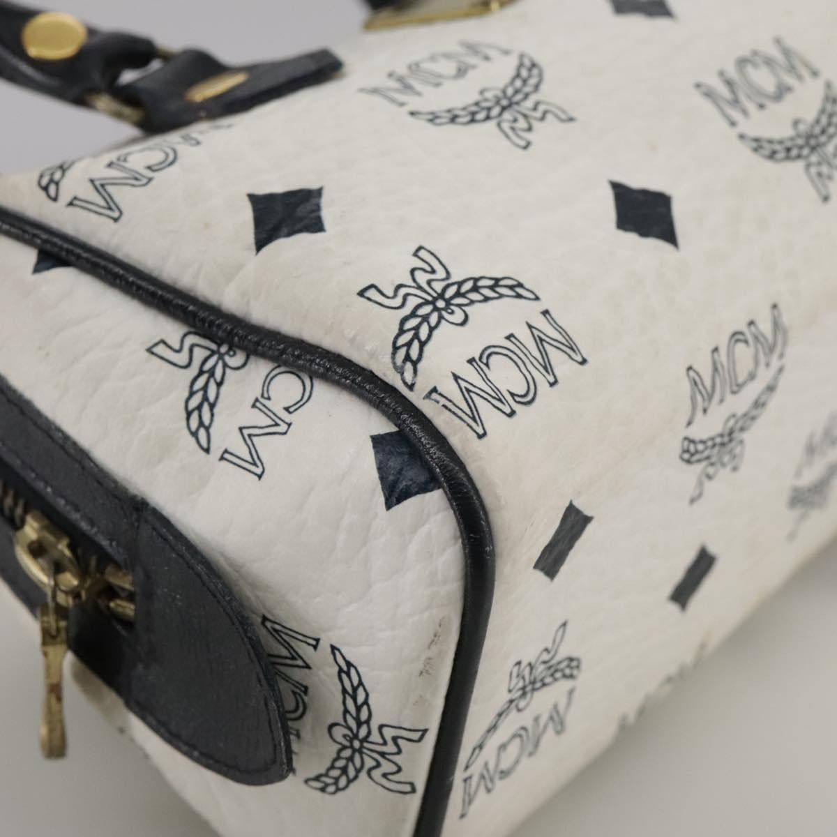 MCM Visetos White Canvas Handbag (Pre-Owned) Size ONE SIZE - 7 Thumbnail