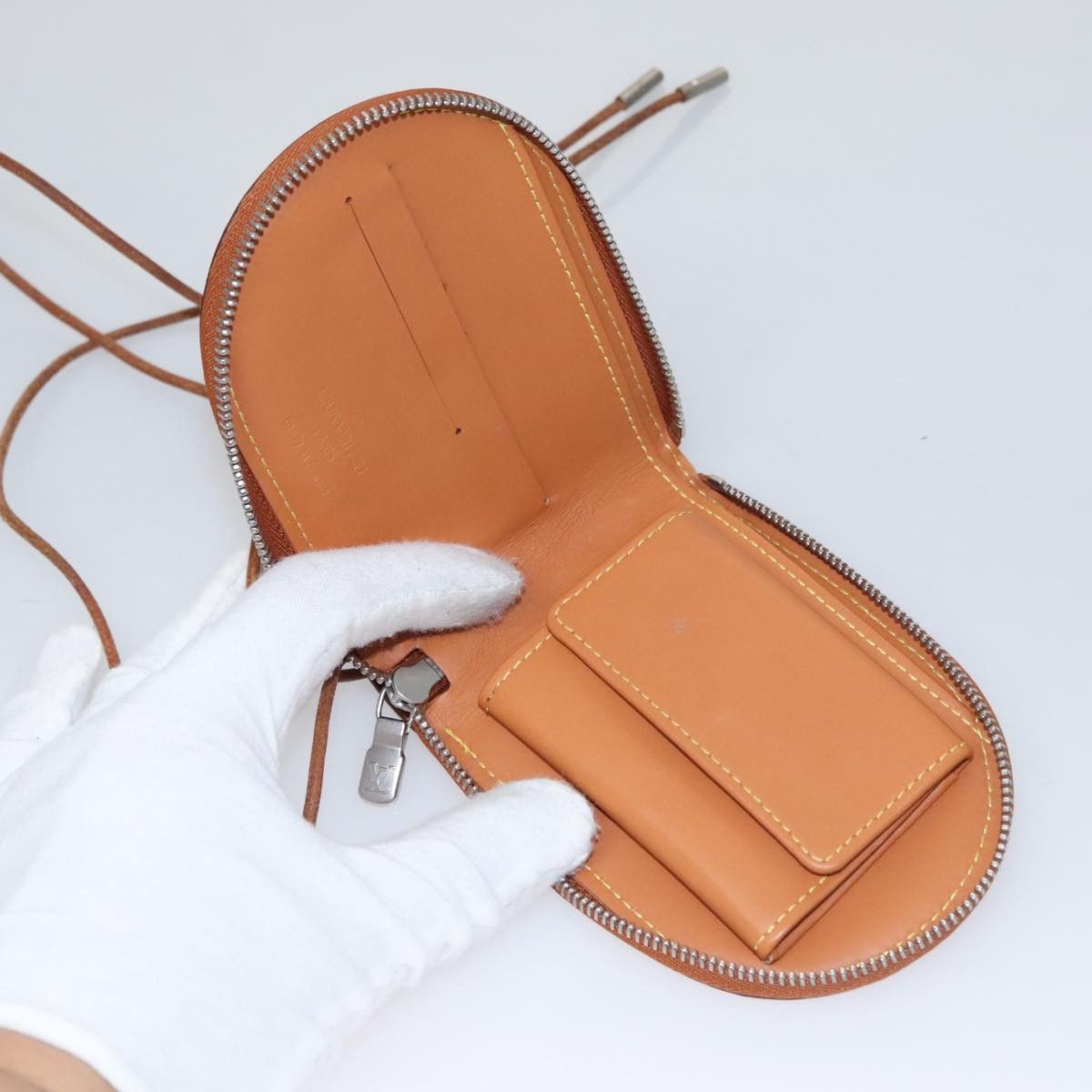 Louis Vuitton Camel Leather Wallet (Pre-Owned) Size ONE SIZE - 12 Thumbnail