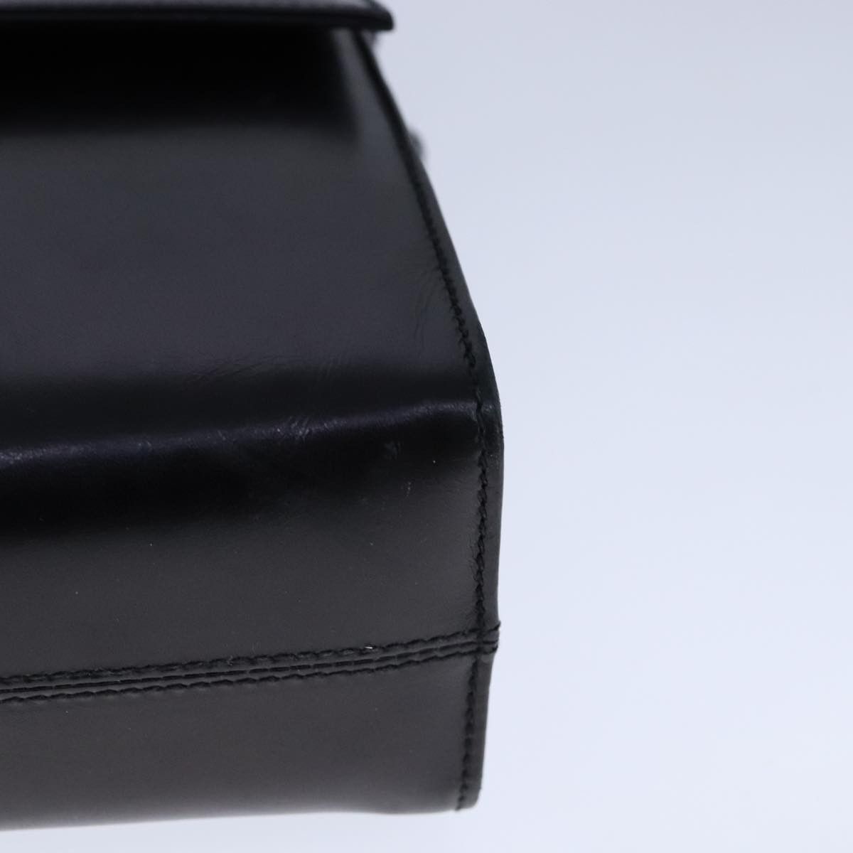Salvatore Ferragamo Gancini Black Leather Shoulder Bag (Pre-Owned) Size ONE SIZE - 9 Thumbnail