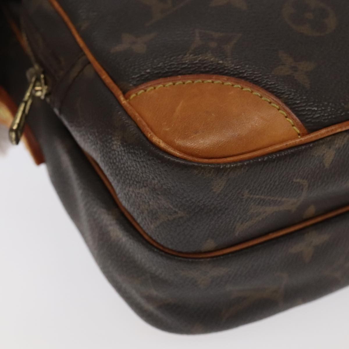 Louis Vuitton Amazon Brown Canvas Clutch Bag (Pre-Owned) Size ONE SIZE - 7 Thumbnail